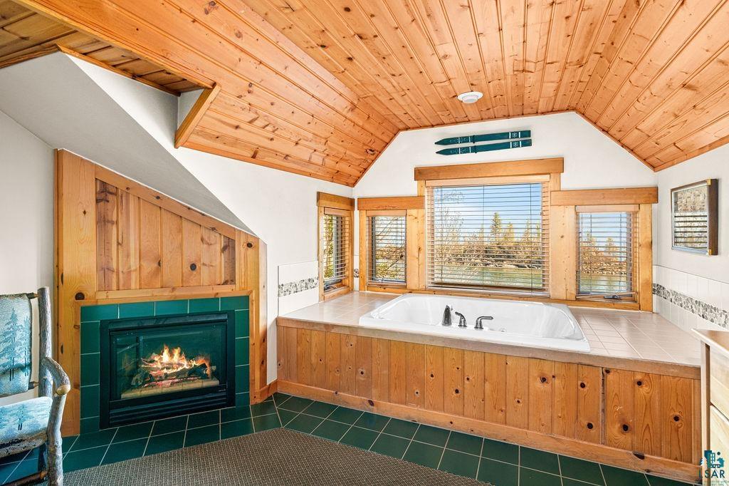 4576 Cove Side Cottage Rd, #410, Beaver Bay, MN 55601 Listing Photo  25