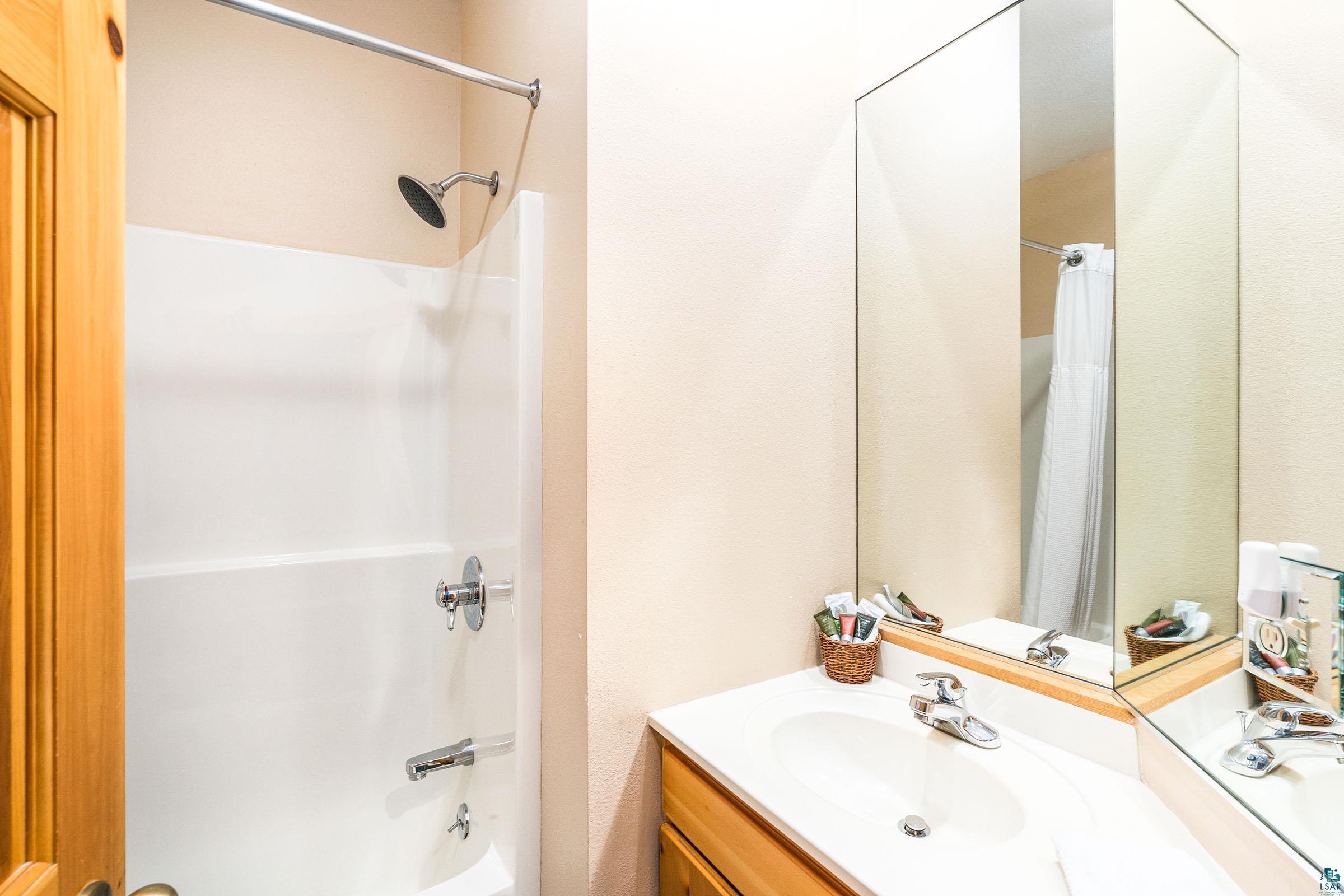 4576 Cove Side Cottage Rd, #410, Beaver Bay, MN 55601 Listing Photo  31