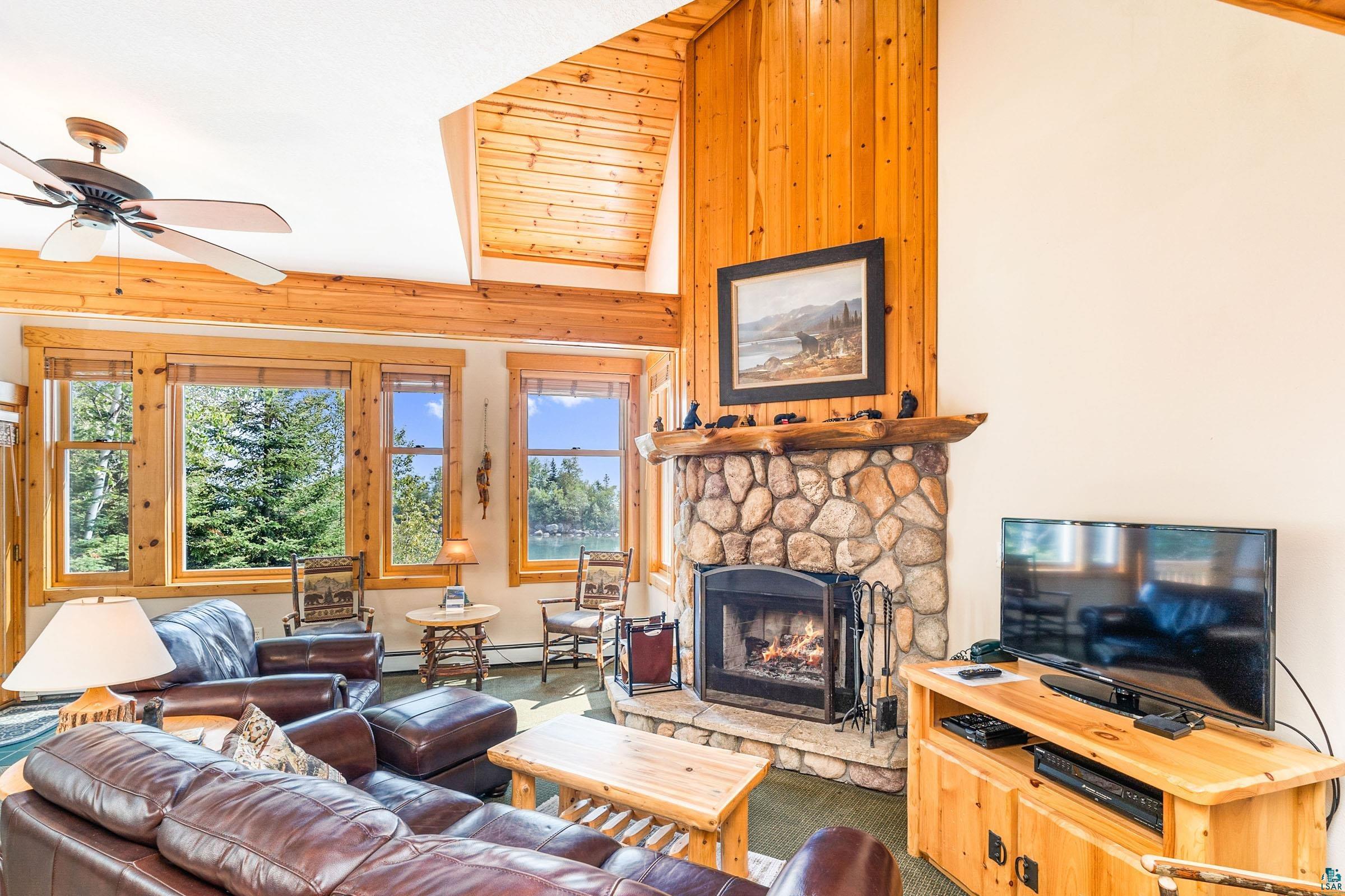 4576 Cove Side Cottage Rd, #410, Beaver Bay, MN 55601 Listing Photo  6