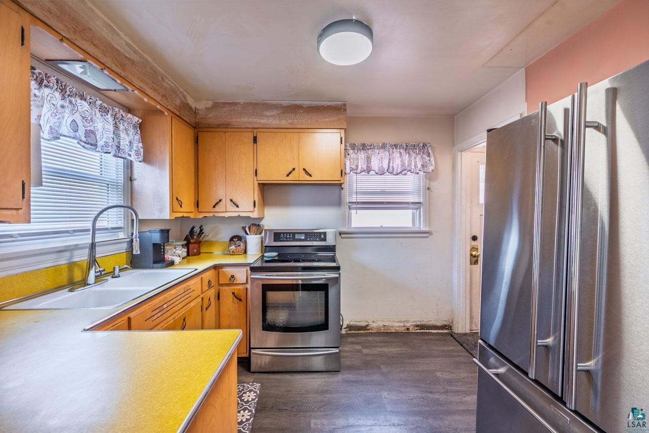 1107 Douglas Ave, Eveleth, MN 55734-0000 Listing Photo  6