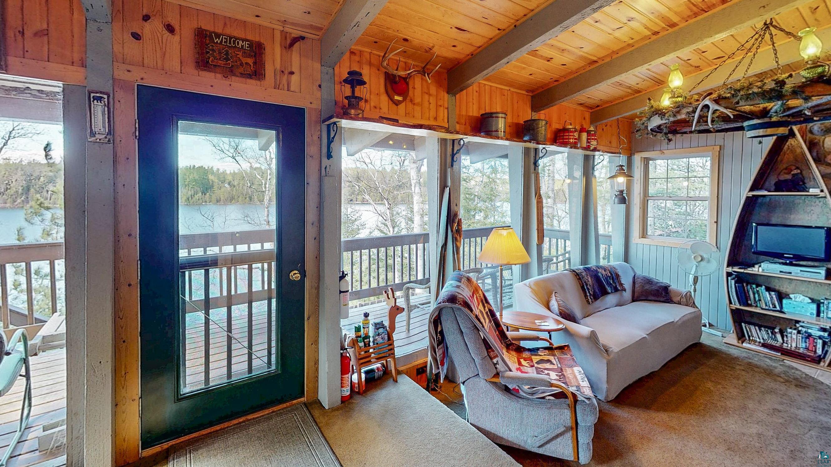 45 S Bearskin Rd, Grand Marais, MN 55604 Listing Photo  2