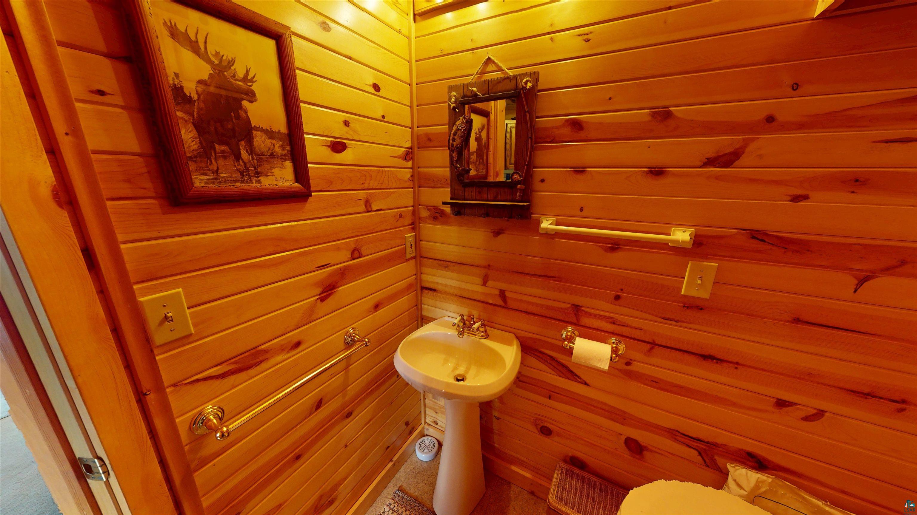 45 S Bearskin Rd, Grand Marais, MN 55604 Listing Photo  16