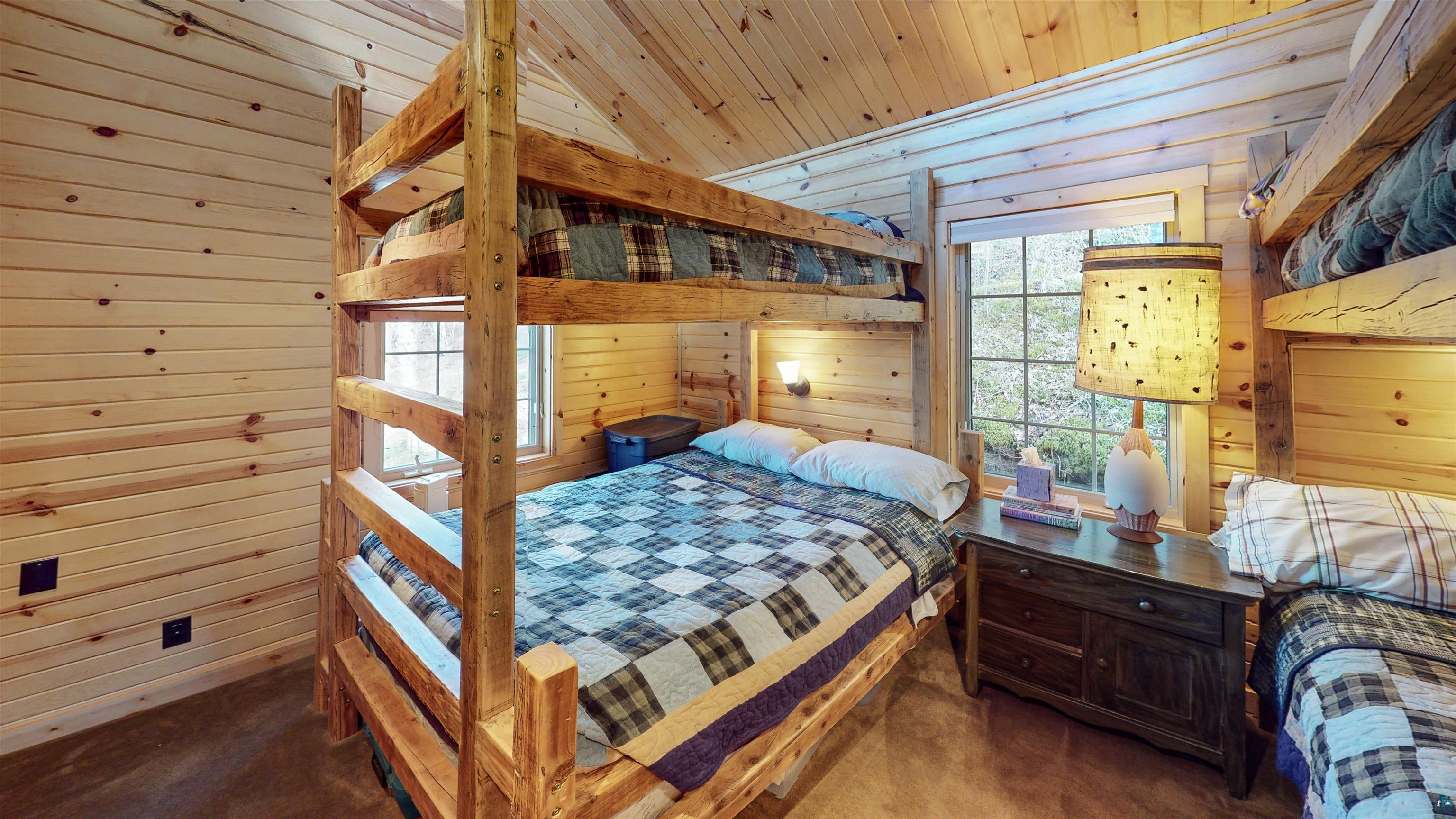 45 S Bearskin Rd, Grand Marais, MN 55604 Listing Photo  28