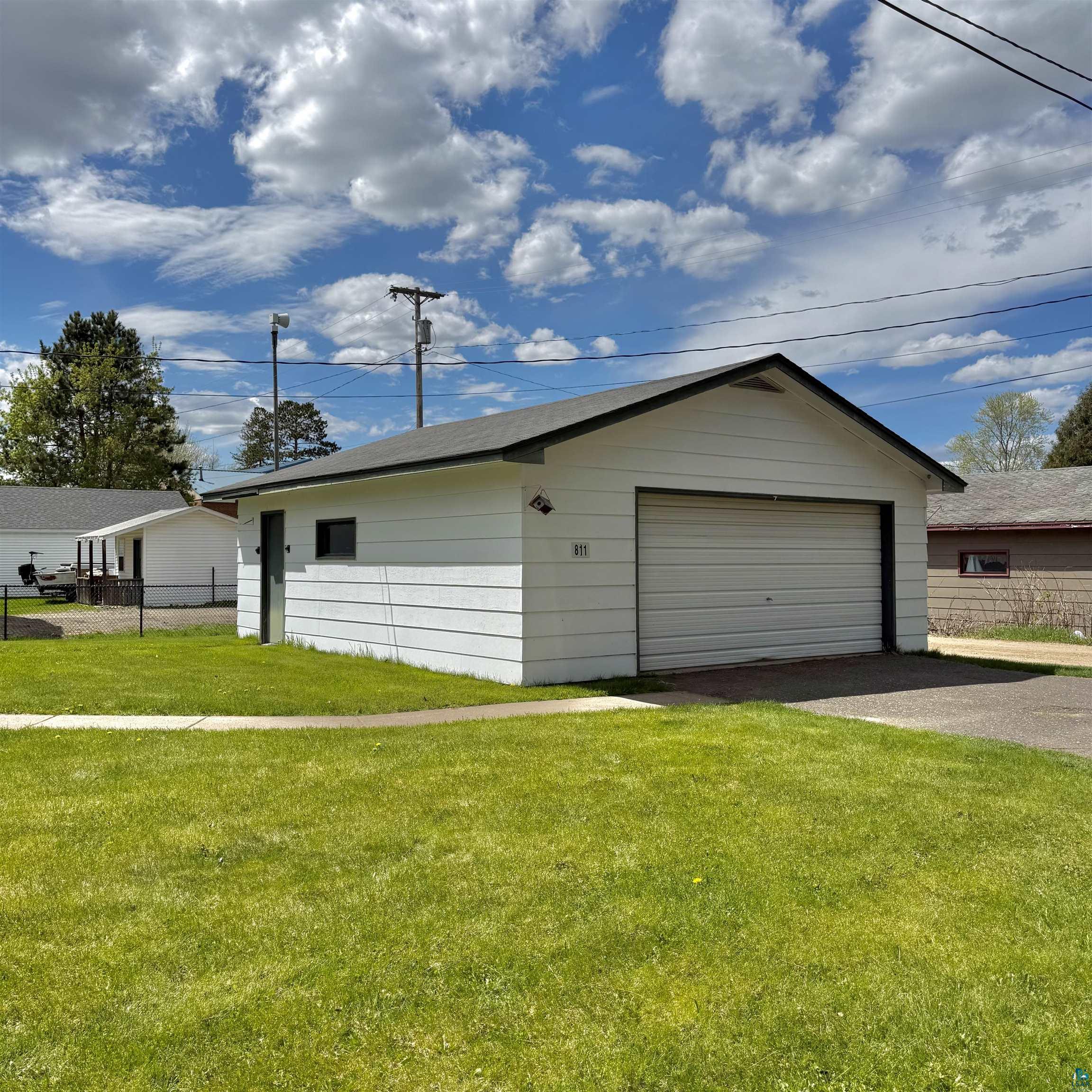 811 Hickory St, Floodwood, MN 55736 Listing Photo  3