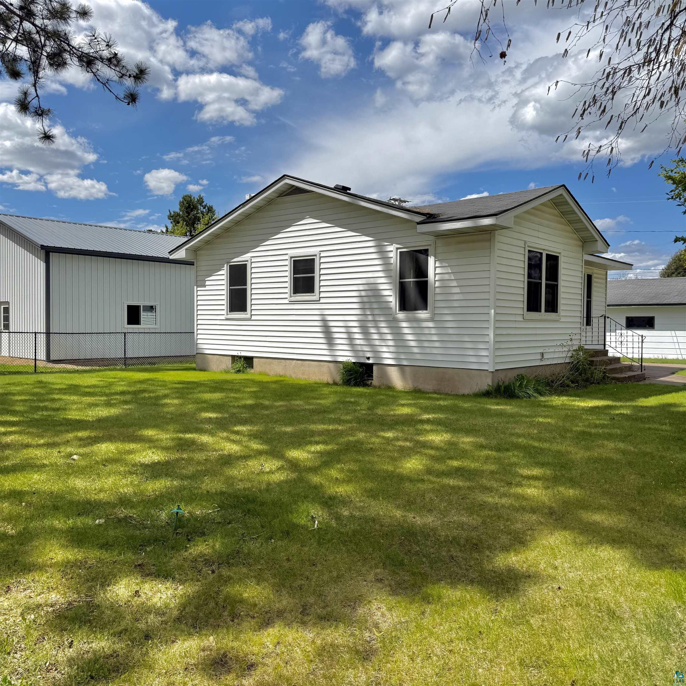 811 Hickory St, Floodwood, MN 55736 Listing Photo  22