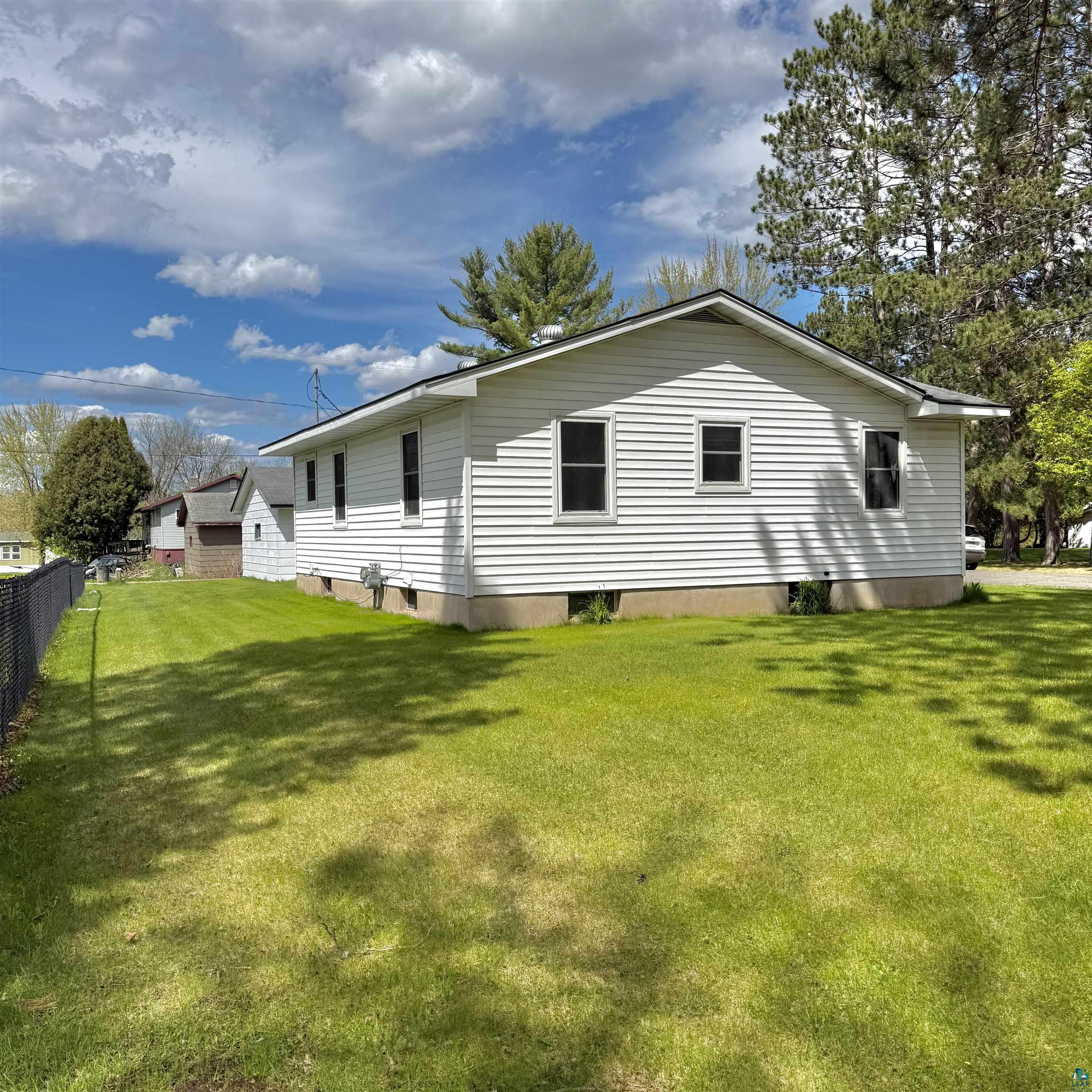 811 Hickory St, Floodwood, MN 55736 Listing Photo  24