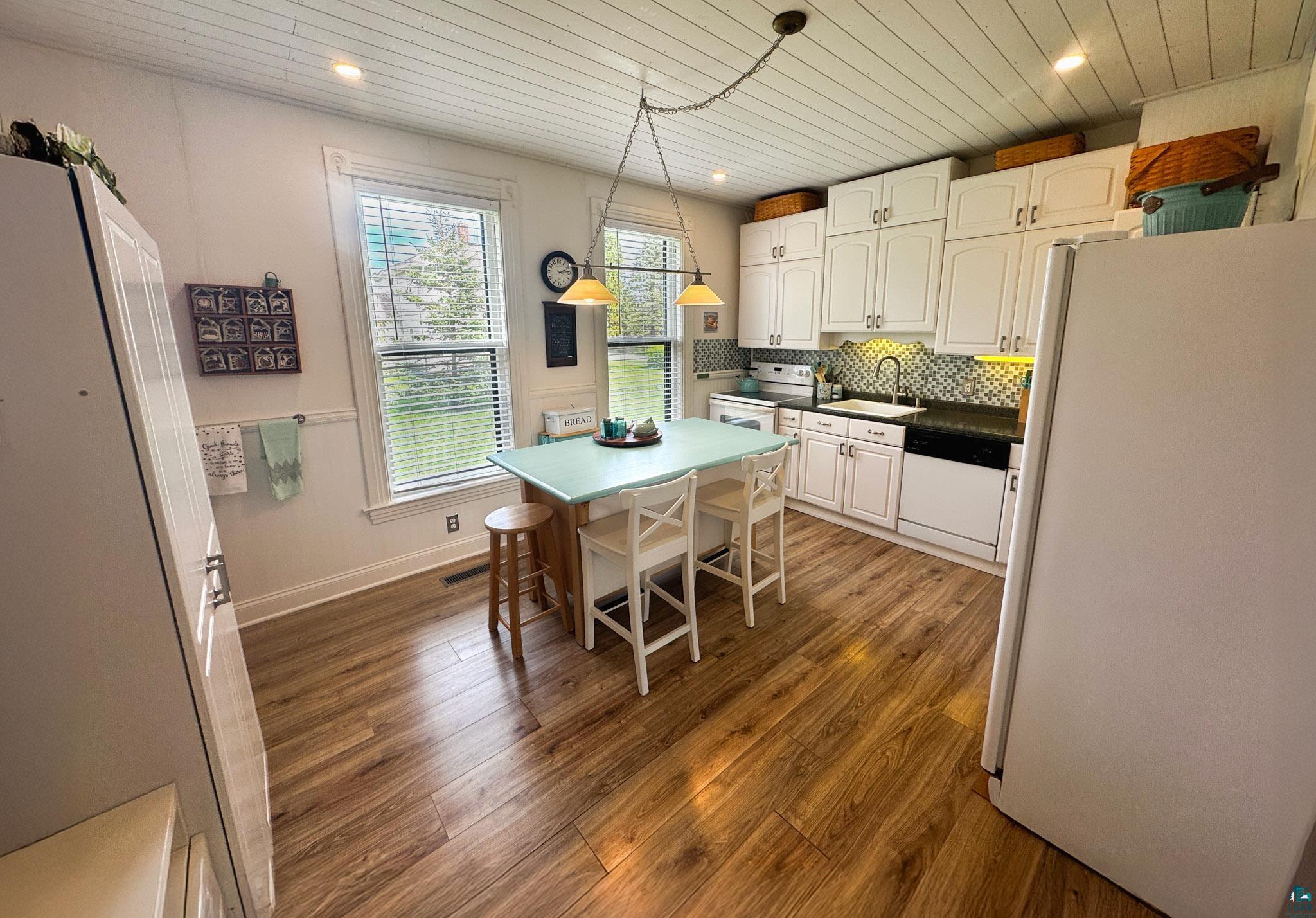 303 E 5th St, Washburn, WI 54891 Listing Photo  15