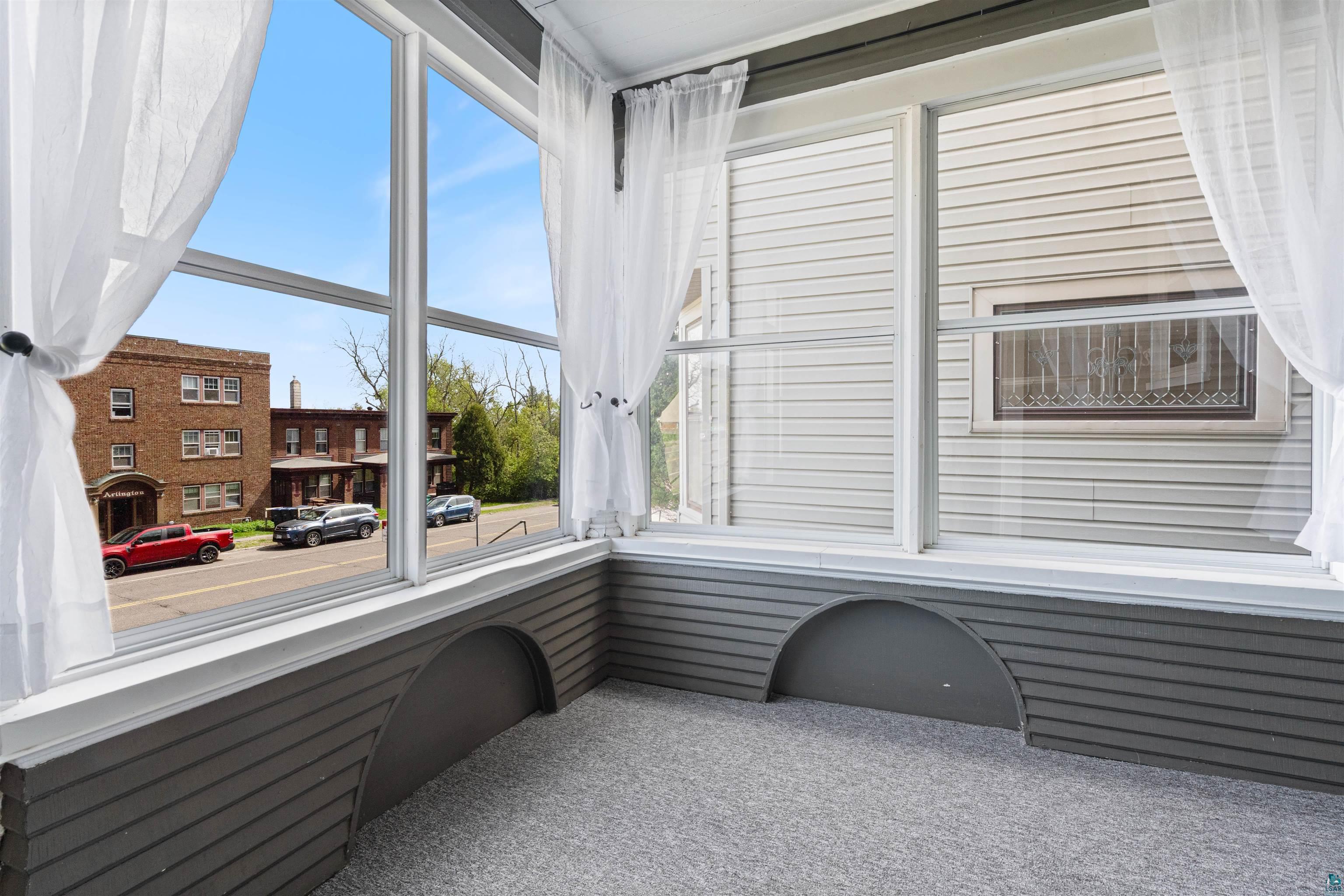 1931 E Superior St, Duluth, MN 55812 Listing Photo  30