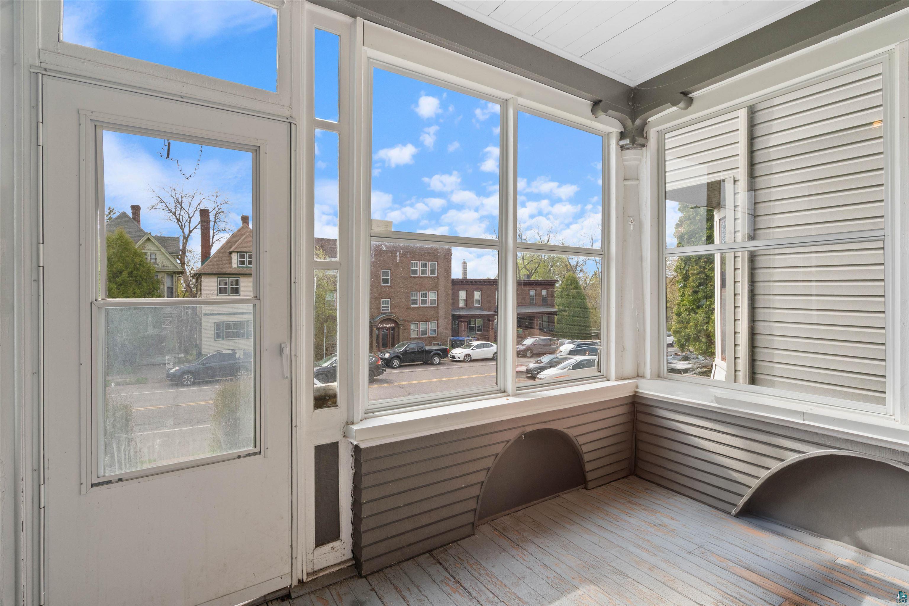 1931 E Superior St, Duluth, MN 55812 Listing Photo  4