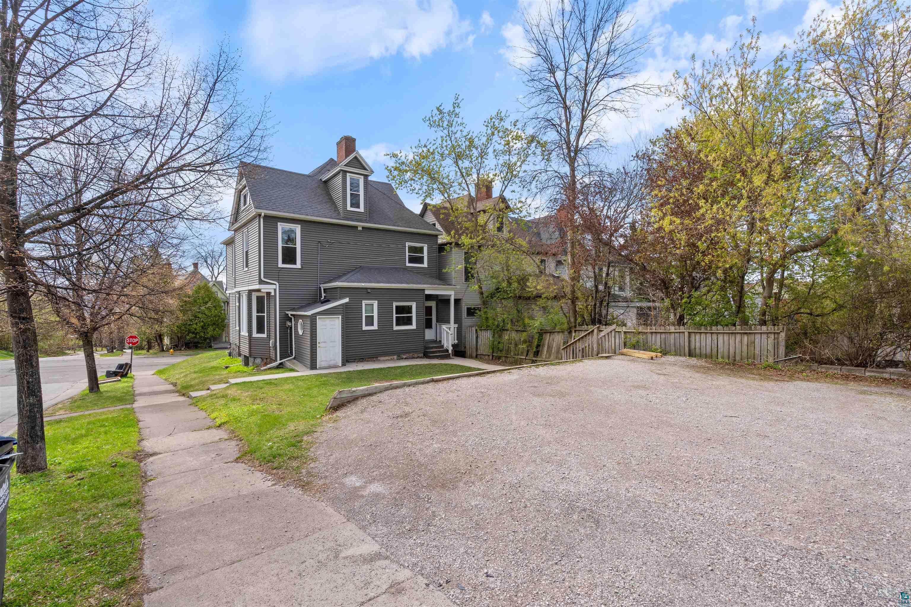 1931 E Superior St, Duluth, MN 55812 Listing Photo  35