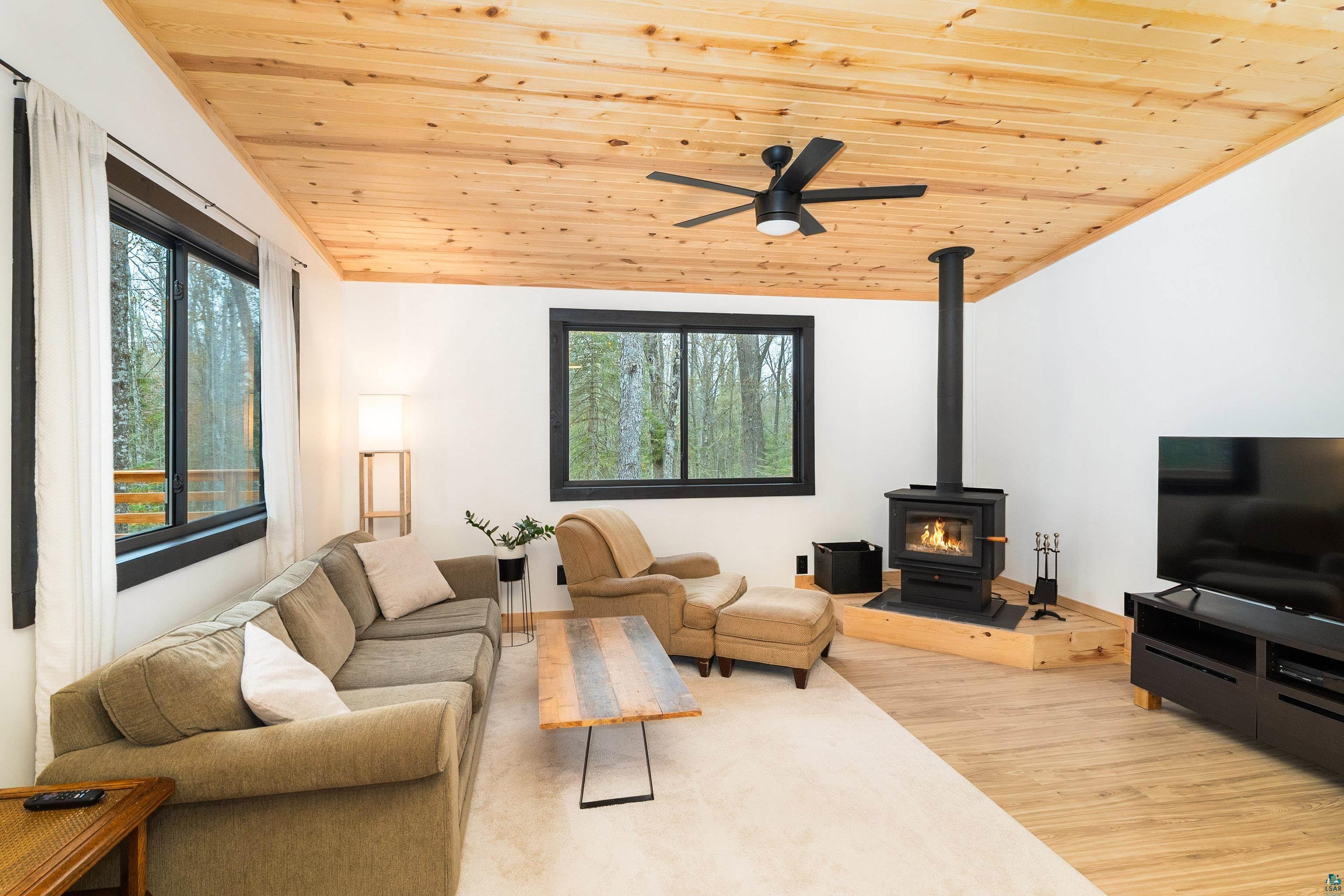 5915 Old Miller Trunk Hwy, Duluth, MN 55811 Listing Photo  21