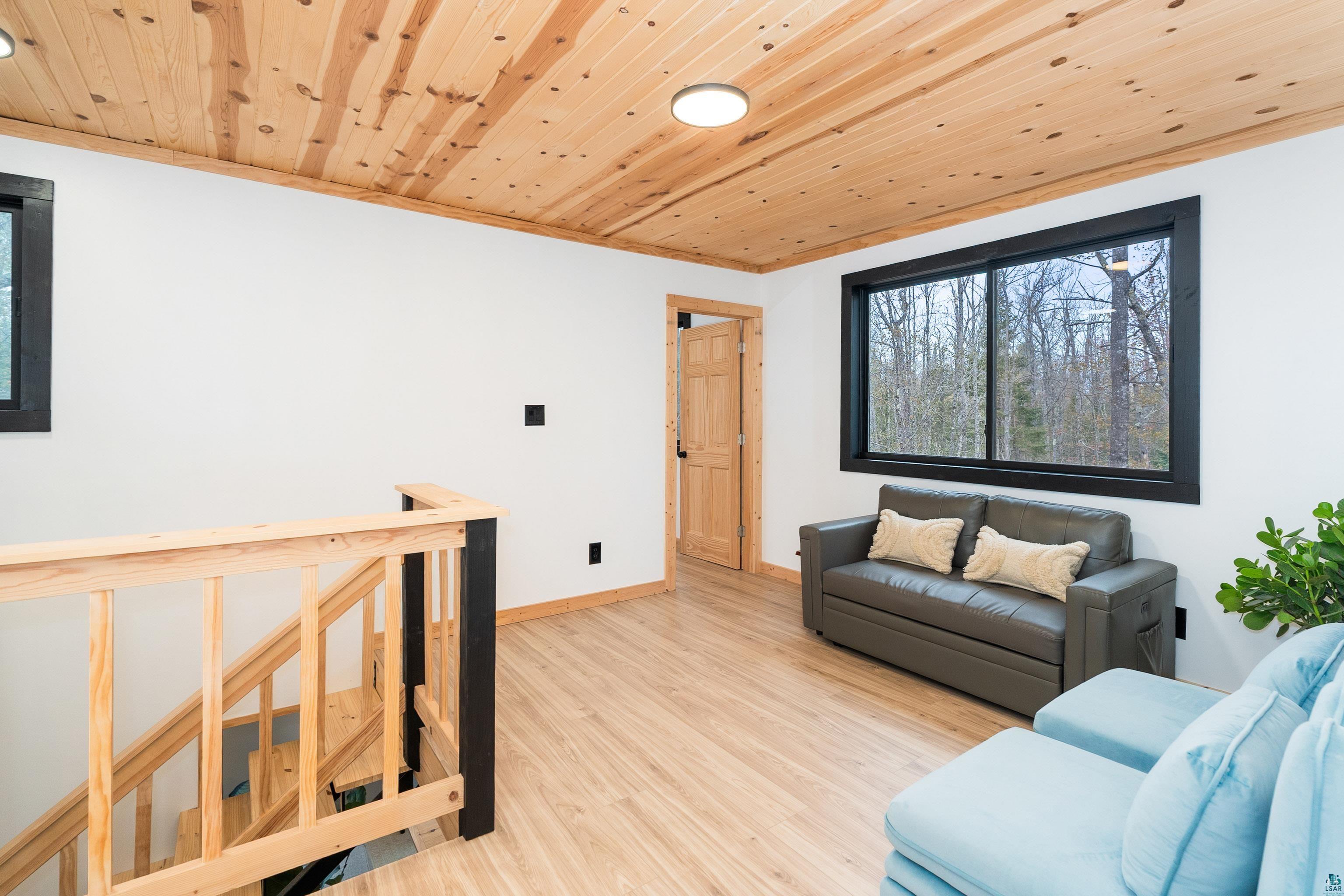 5915 Old Miller Trunk Hwy, Duluth, MN 55811 Listing Photo  33