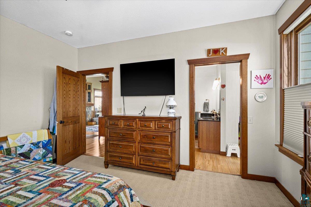 1305 Harbor Hills Dr, Two Harbors, MN 55616 Listing Photo  13