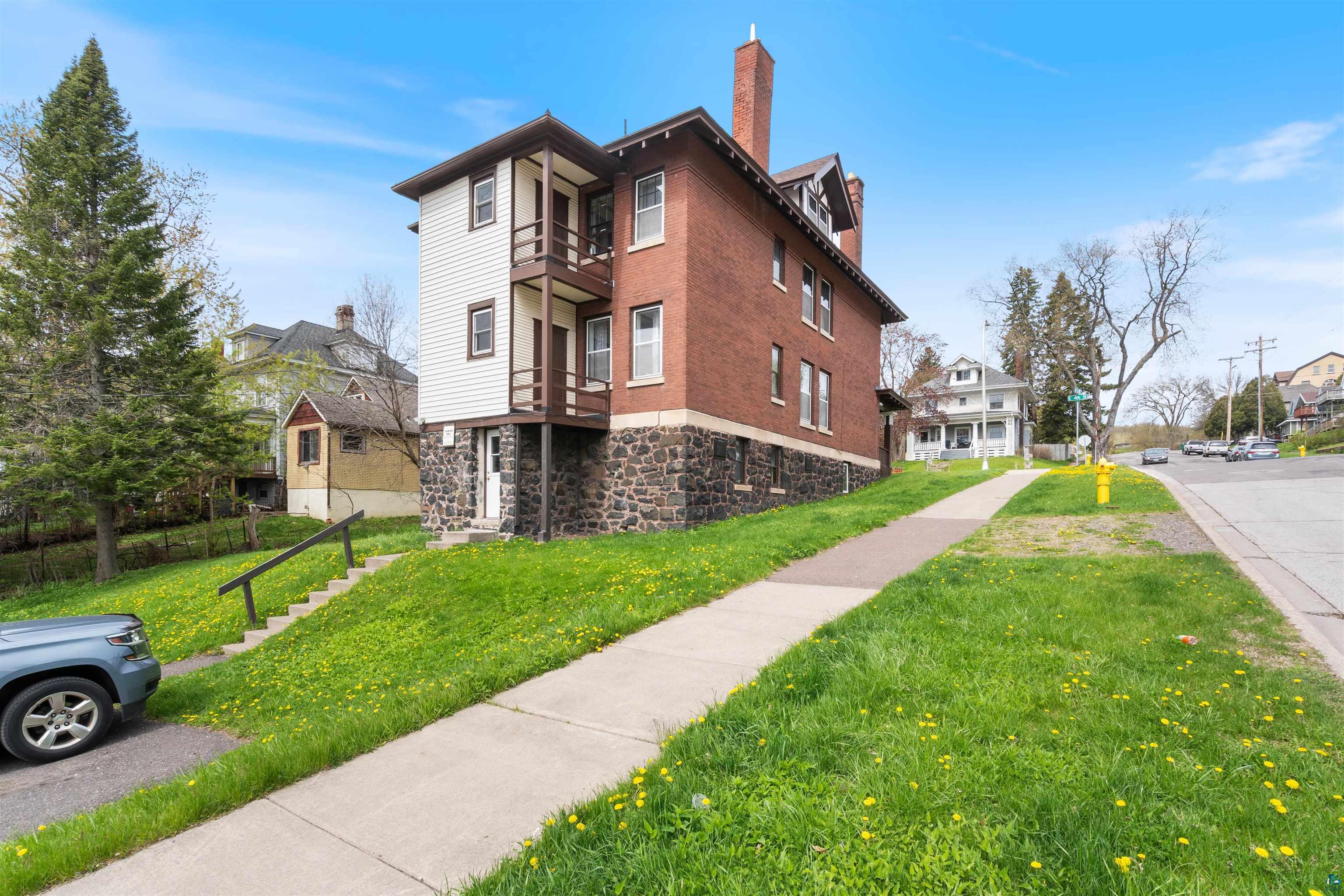 1432 E 4th St, Duluth, MN 55805 Listing Photo  40