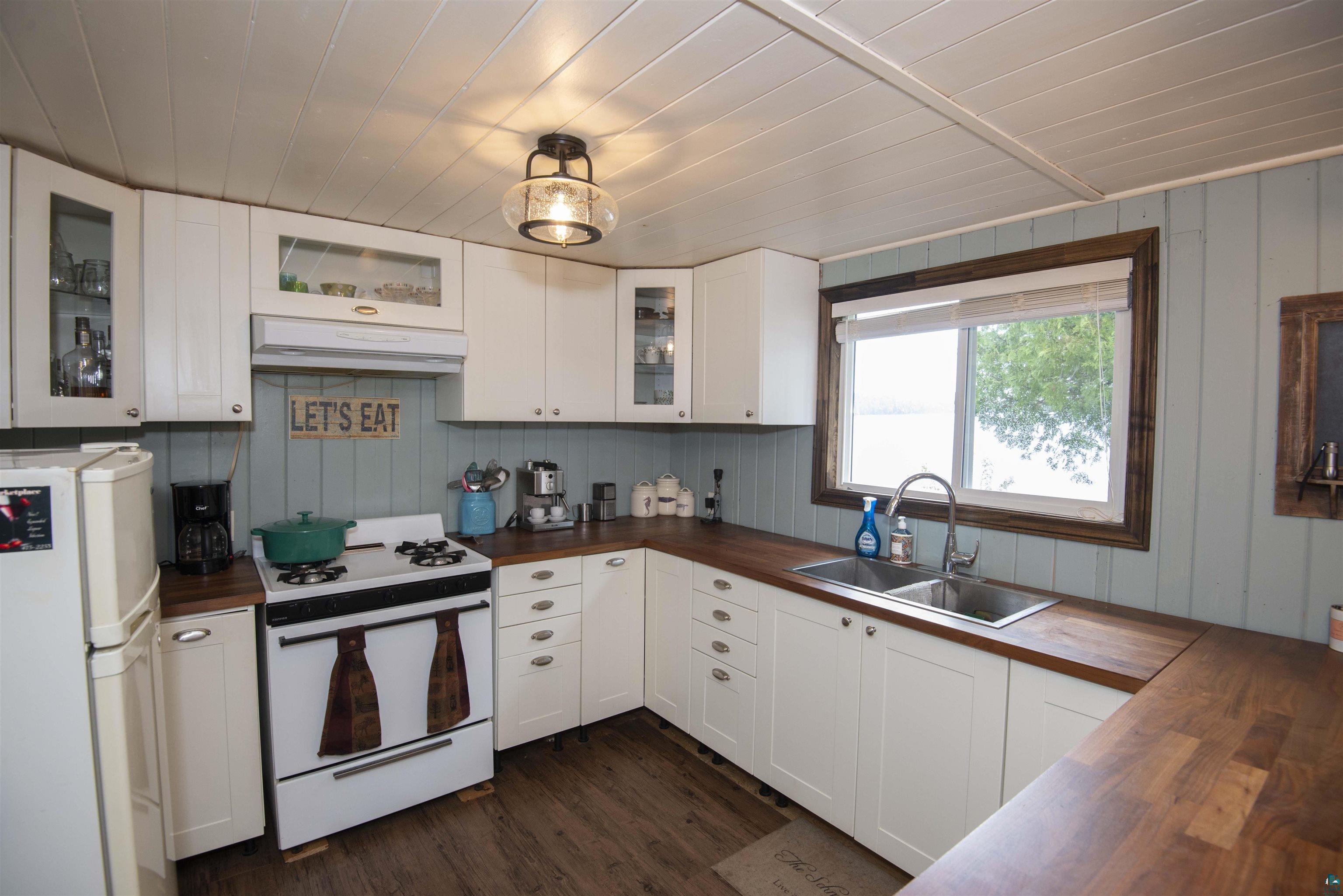 89 Boulder Blvd, Hovland, MN 55606 Listing Photo  14