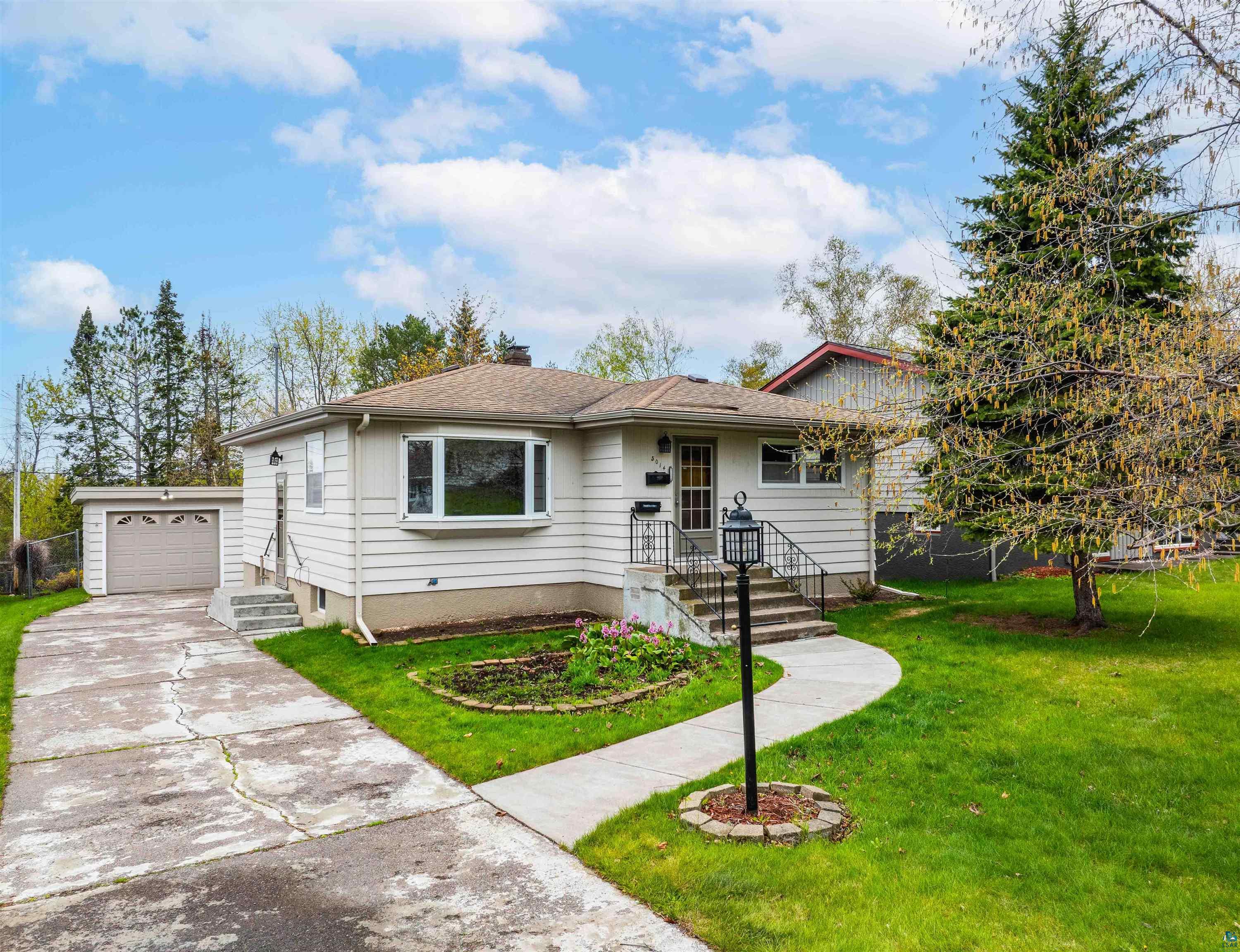 5014 Avondale St, Duluth, MN 55804 Listing Photo  55