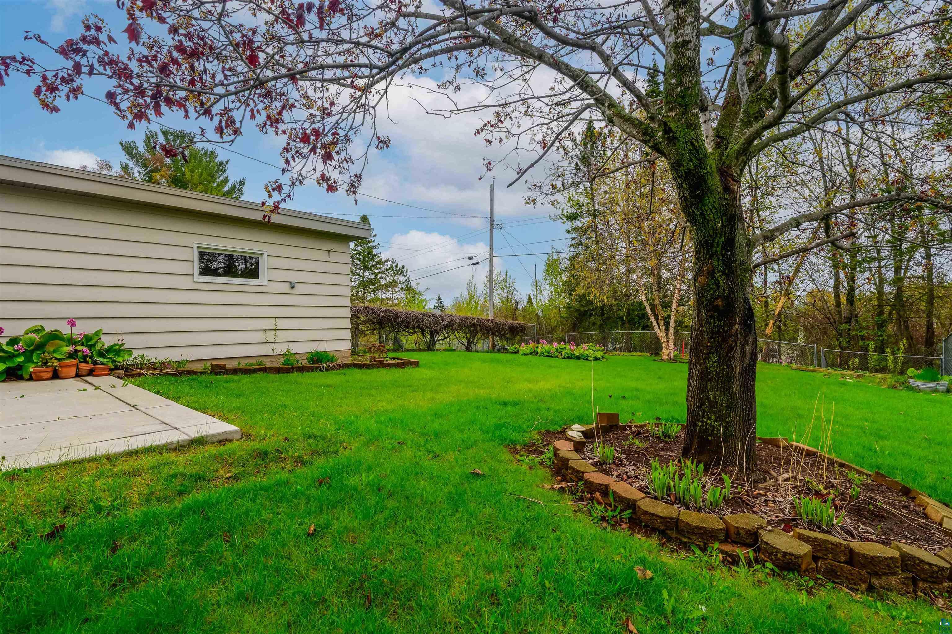 5014 Avondale St, Duluth, MN 55804 Listing Photo  59