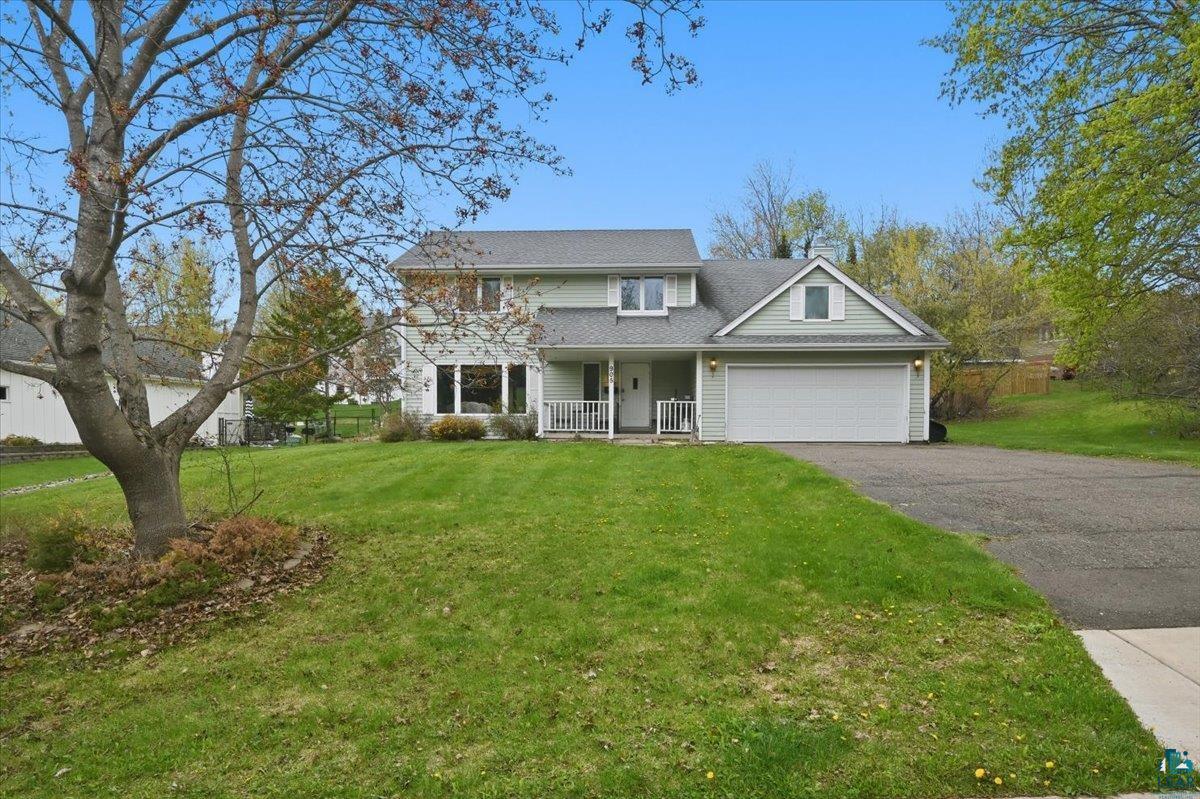 905 Mellwood Ave, Duluth, MN 55804 Listing Photo  1