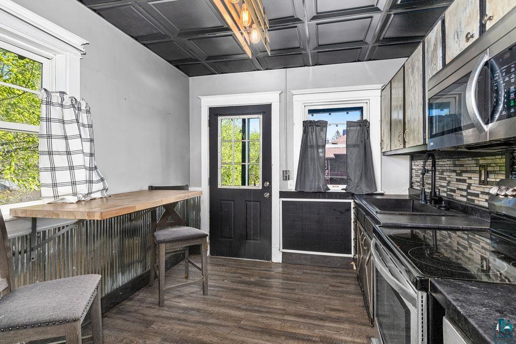 1006 87th Ave W, #uppe, Duluth, MN 55808 Listing Photo  11