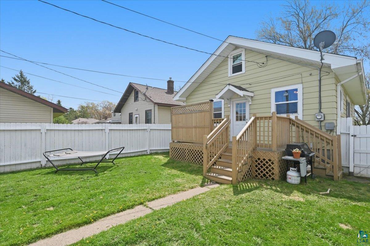 819 N 22nd St, Superior, WI 54880 Listing Photo  23
