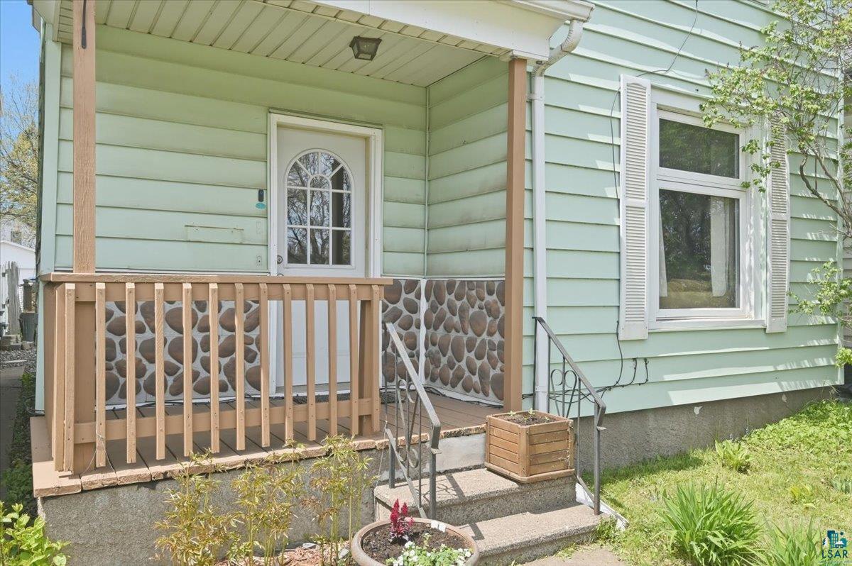 2123 Tower Ave, Superior, WI 54880 Listing Photo  2