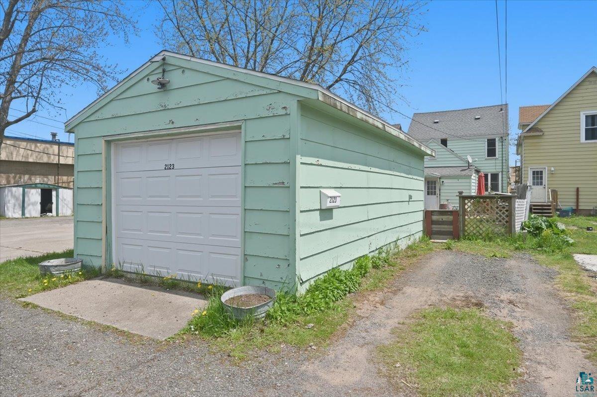 2123 Tower Ave, Superior, WI 54880 Listing Photo  18