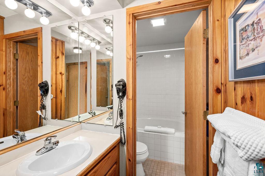 1614 Superior Shores, ##99, Two Harbors, MN 55616 Listing Photo  8