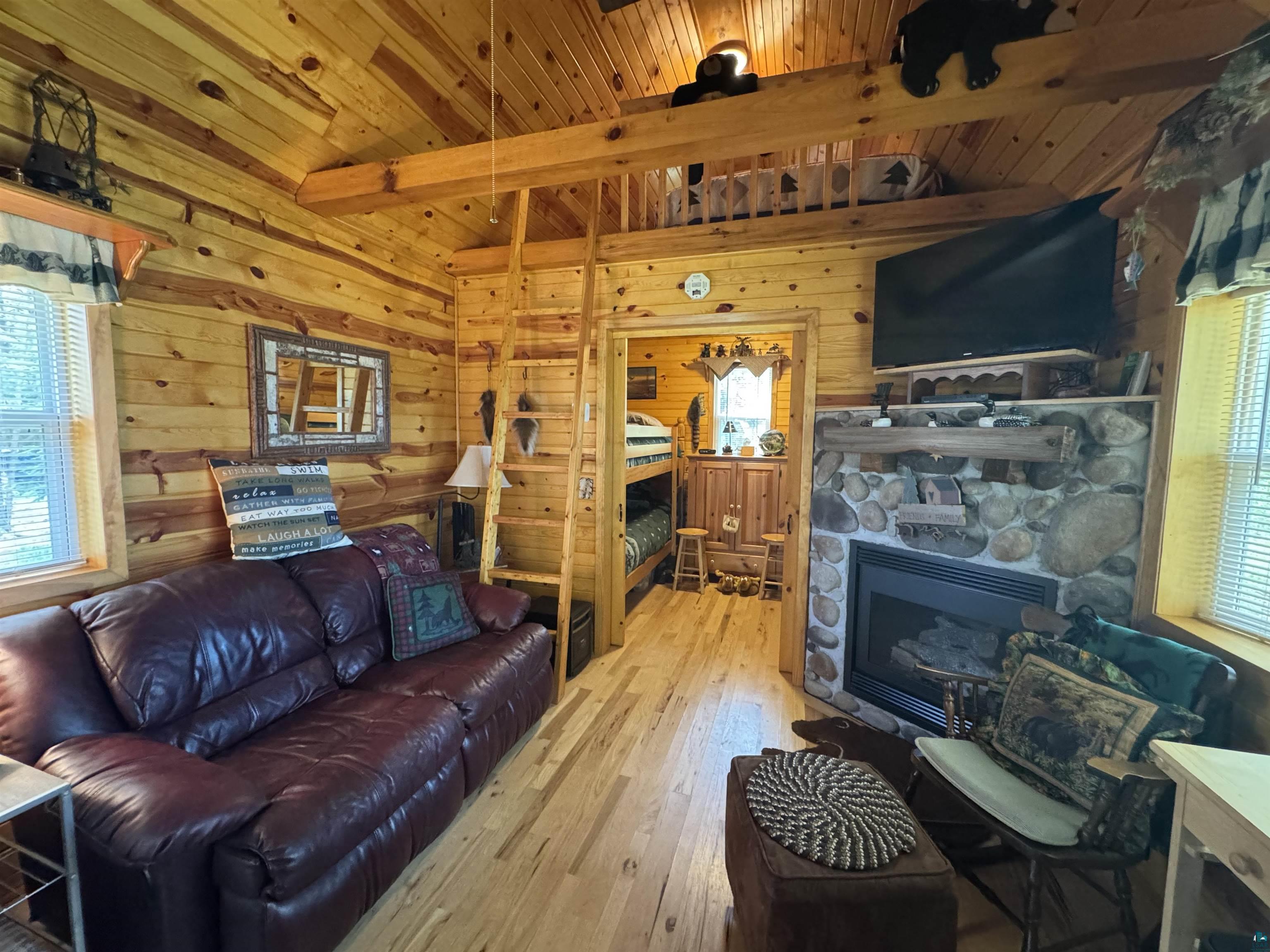 37089 Teal Dr, Sturgeon Lake, MN 55783 Listing Photo  10