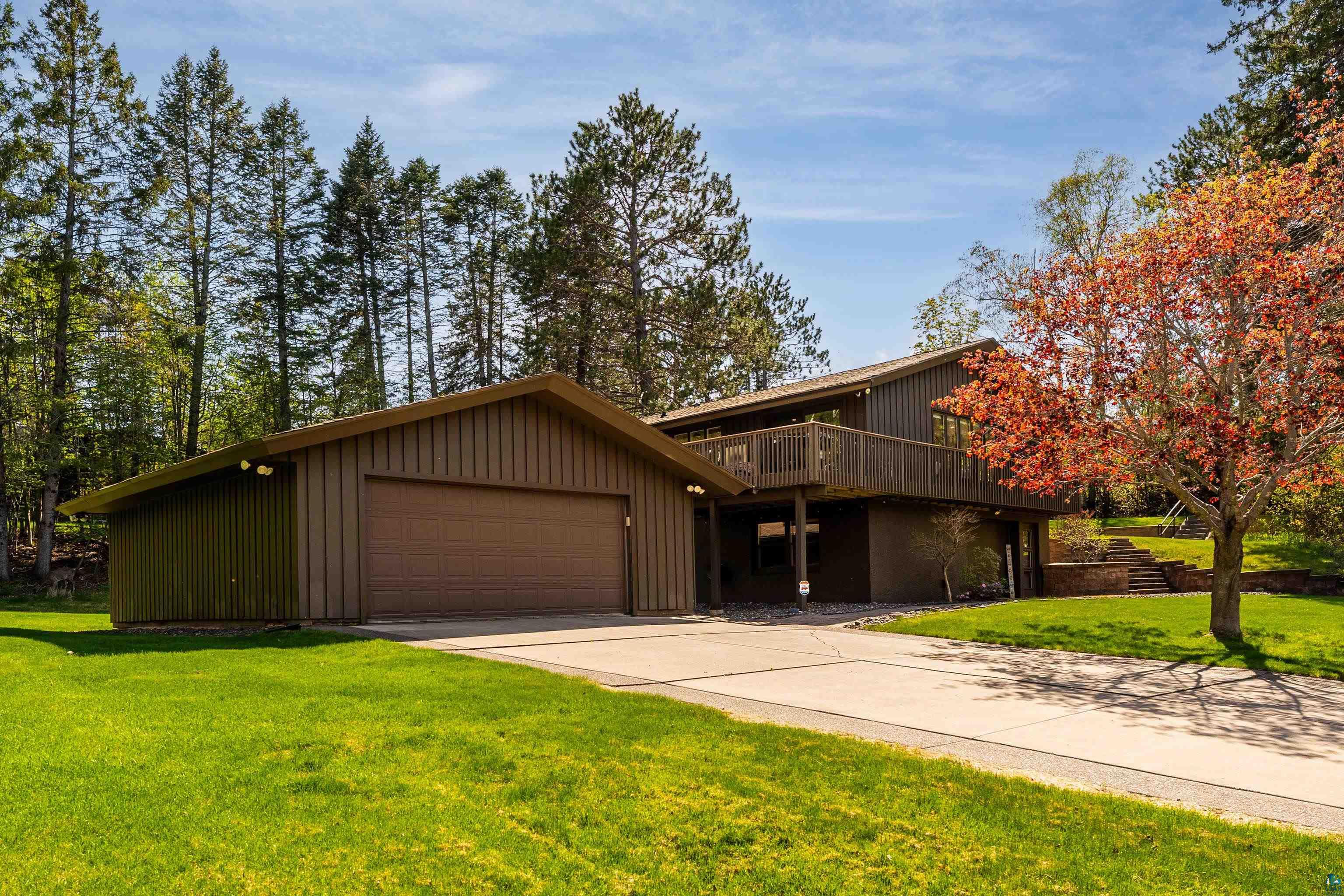 2144 Harvard Ave, Duluth, MN 55803 Listing Photo  3