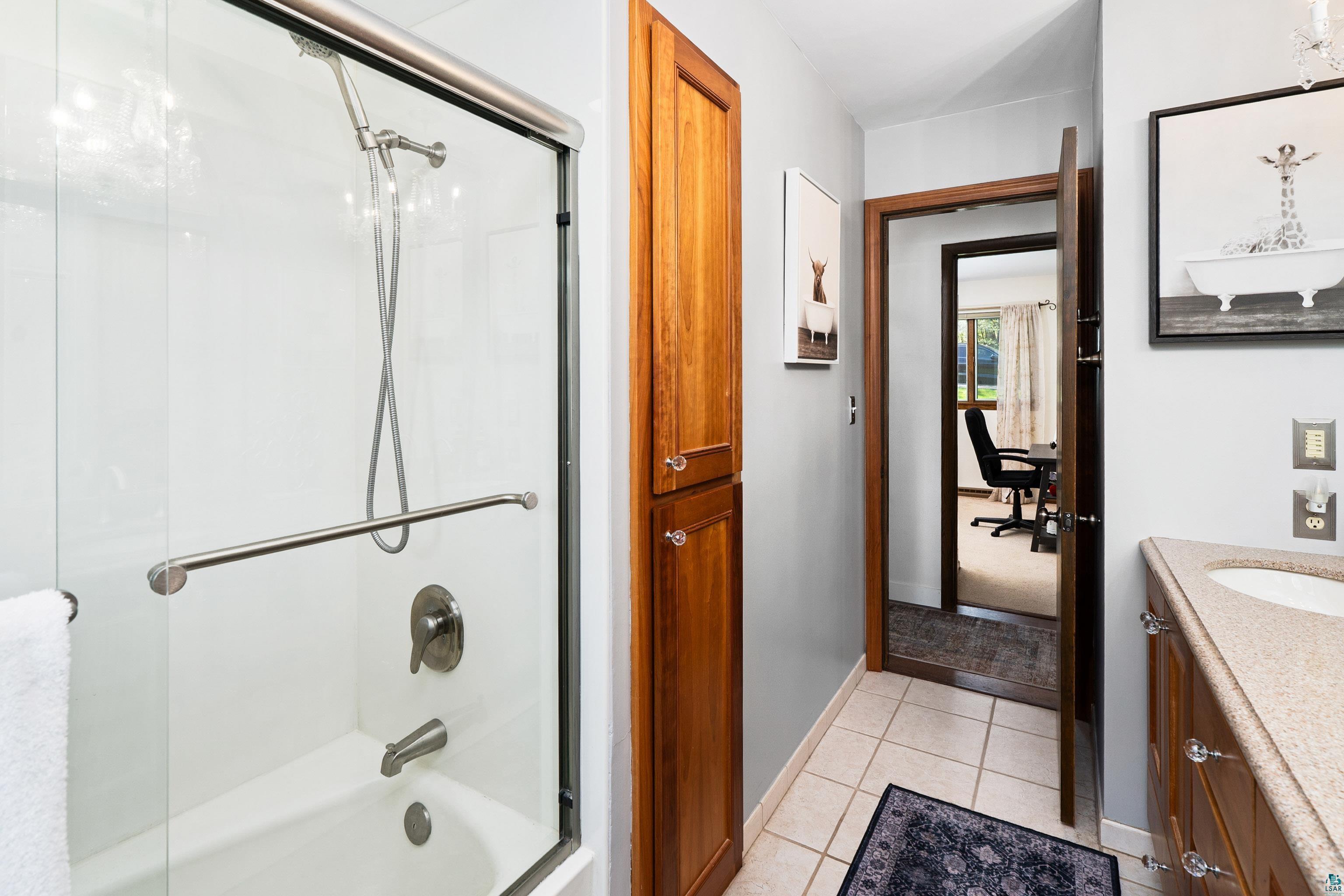 2144 Harvard Ave, Duluth, MN 55803 Listing Photo  28