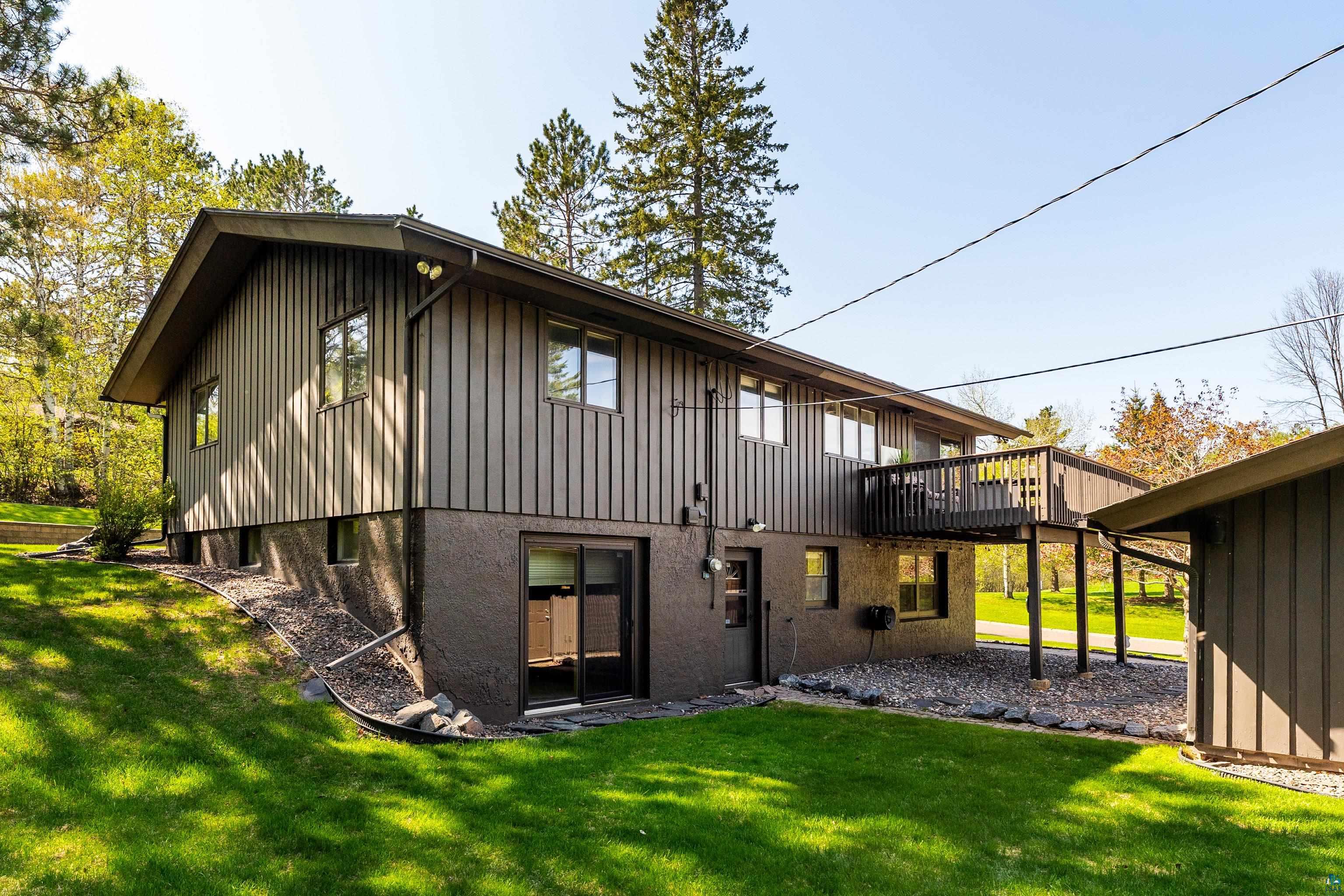 2144 Harvard Ave, Duluth, MN 55803 Listing Photo  49