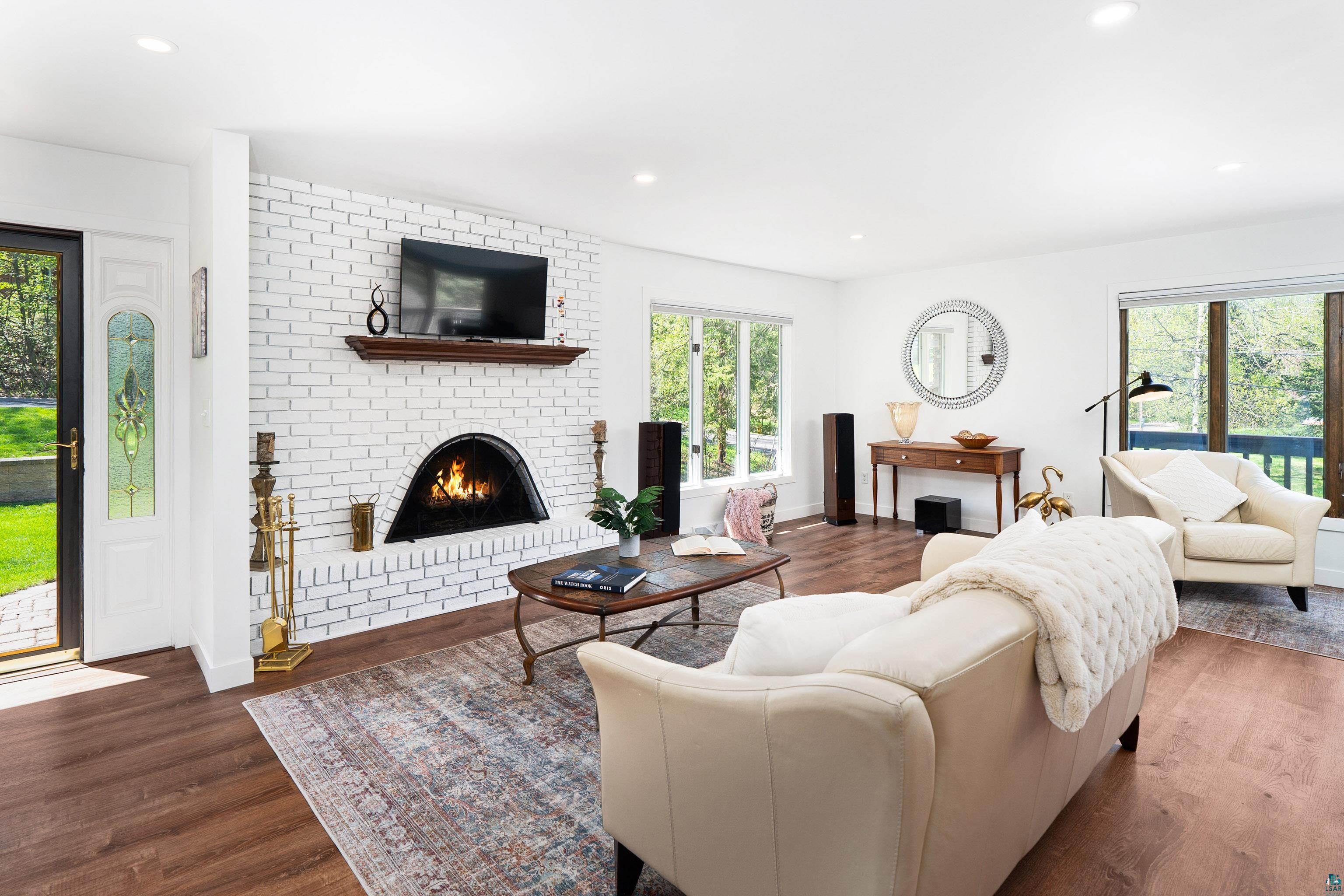 2144 Harvard Ave, Duluth, MN 55803 Listing Photo  8