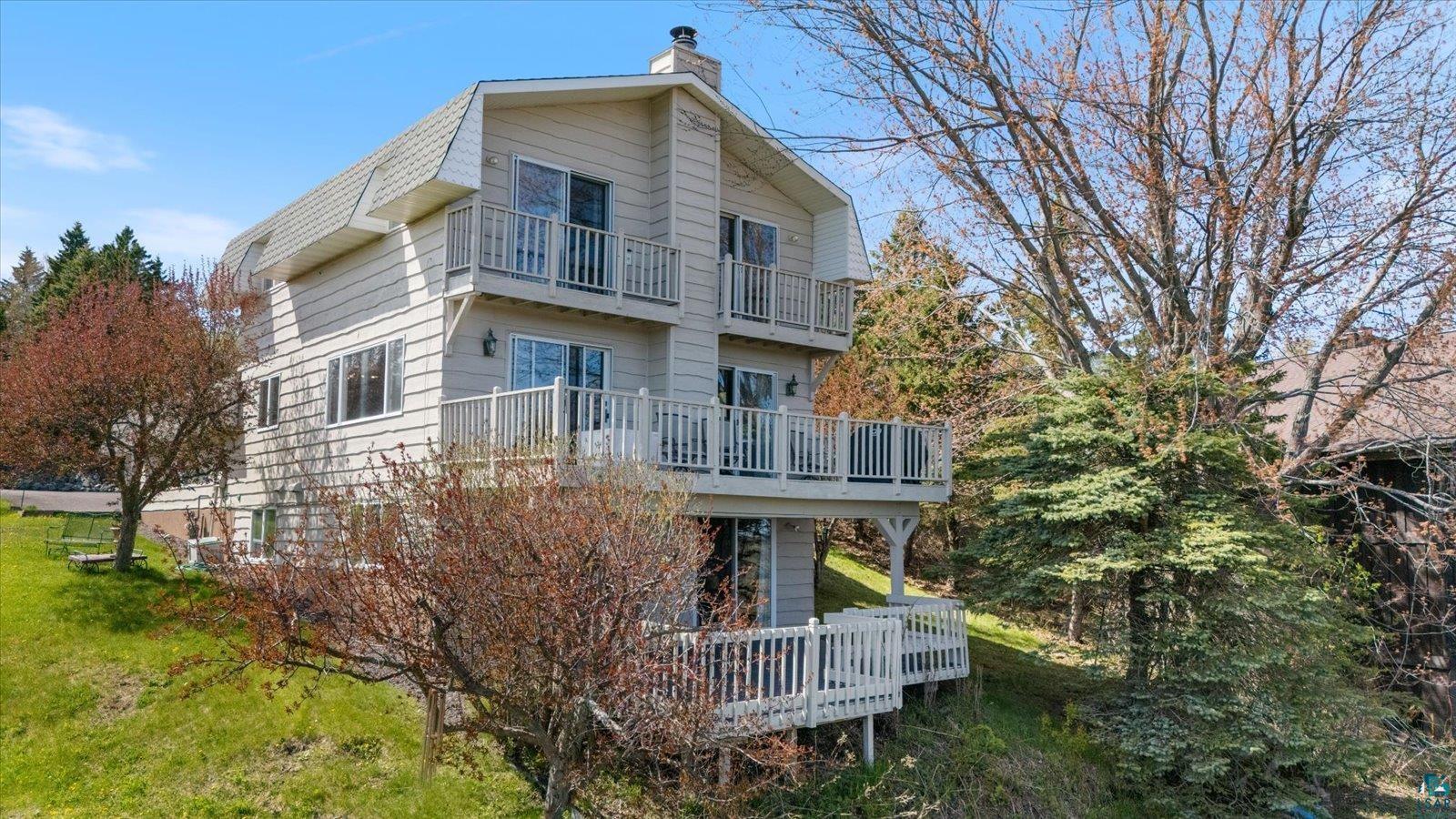 2810 Exhibition Dr, Duluth, MN 55811 Listing Photo  2