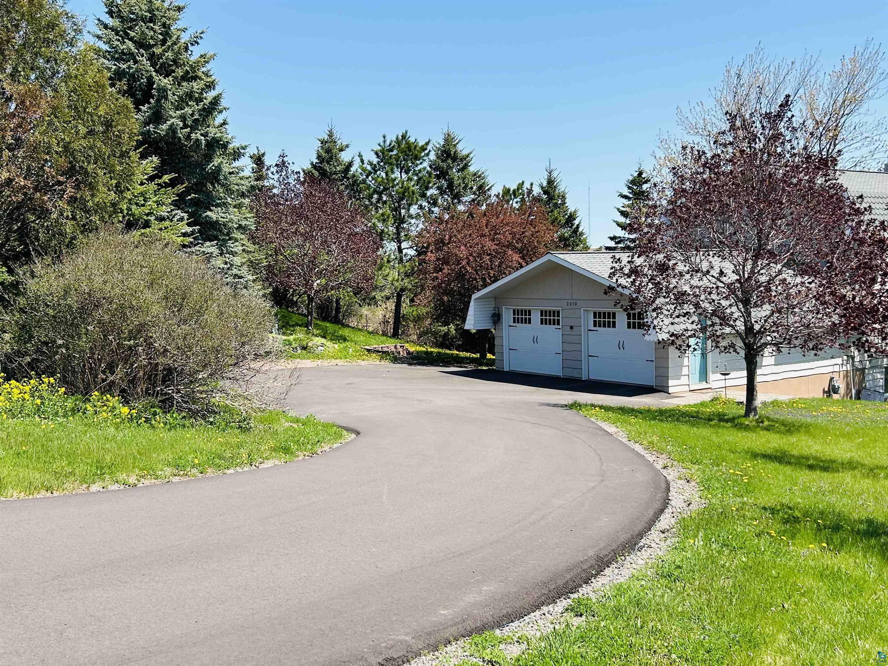 2810 Exhibition Dr, Duluth, MN 55811 Listing Photo  3