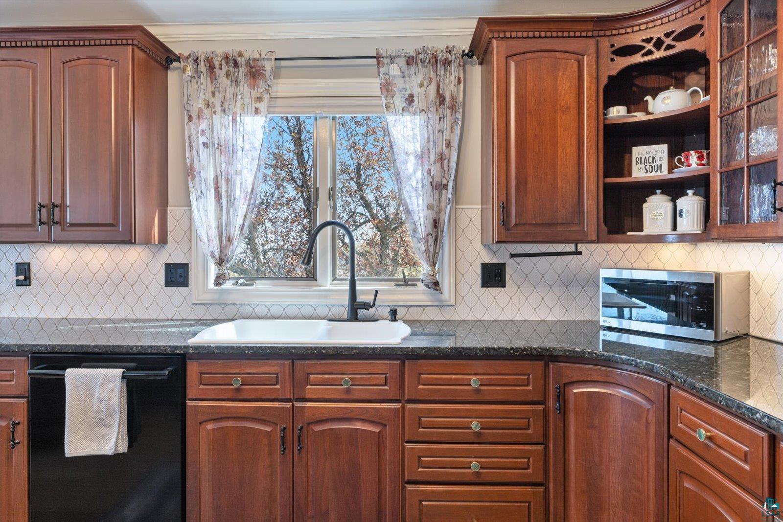 2810 Exhibition Dr, Duluth, MN 55811 Listing Photo  21