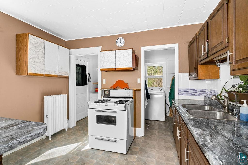 1 St. Louis Ct, Duluth, MN 55808 Listing Photo  13