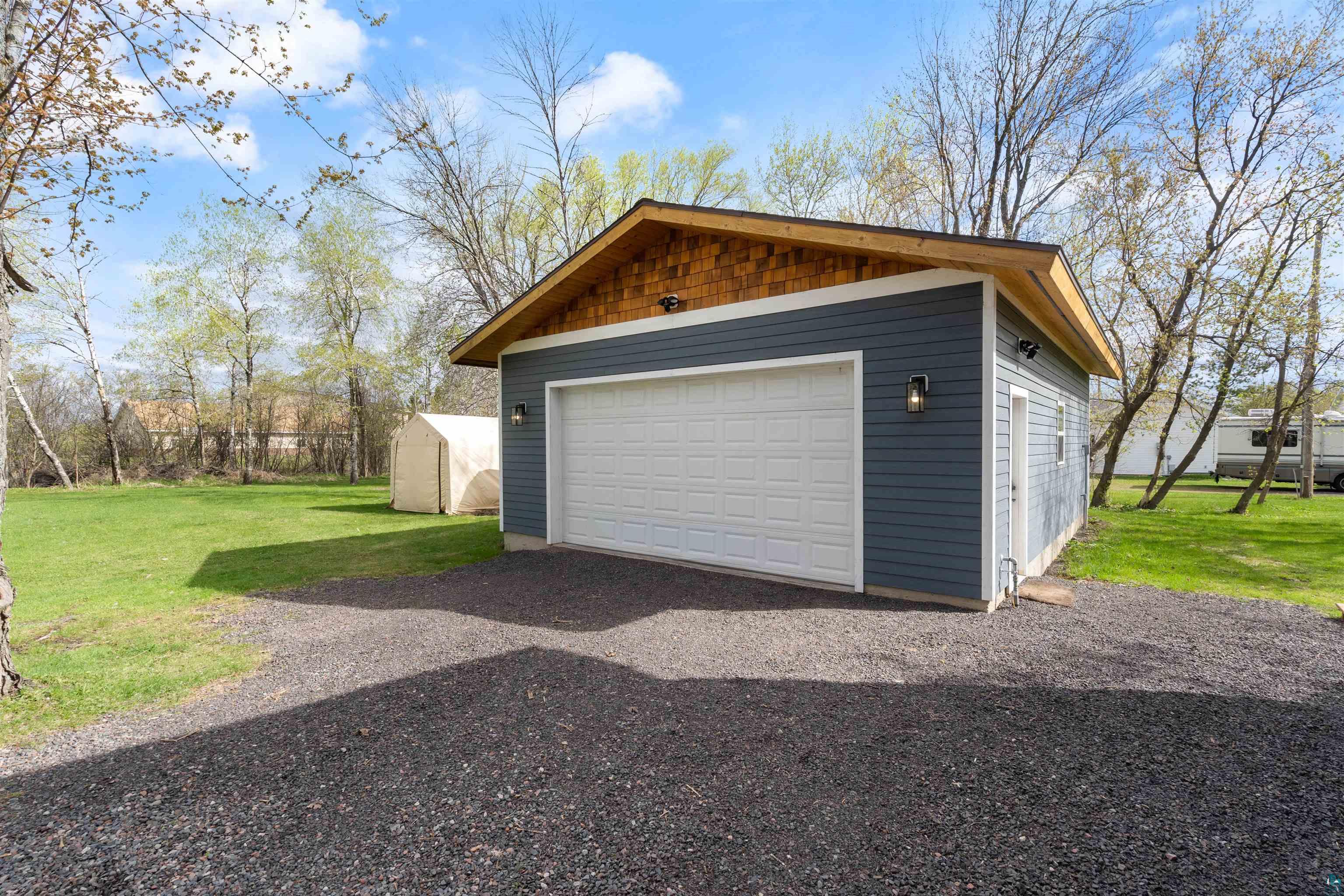 1815 E 12th St, Superior, WI 54880 Listing Photo  26