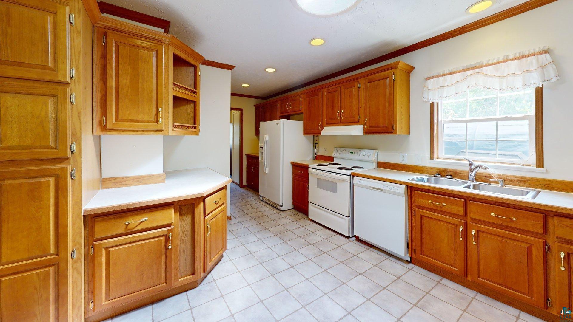 10676 Hillcrest Dr, Orr, MN 55771 Listing Photo  14