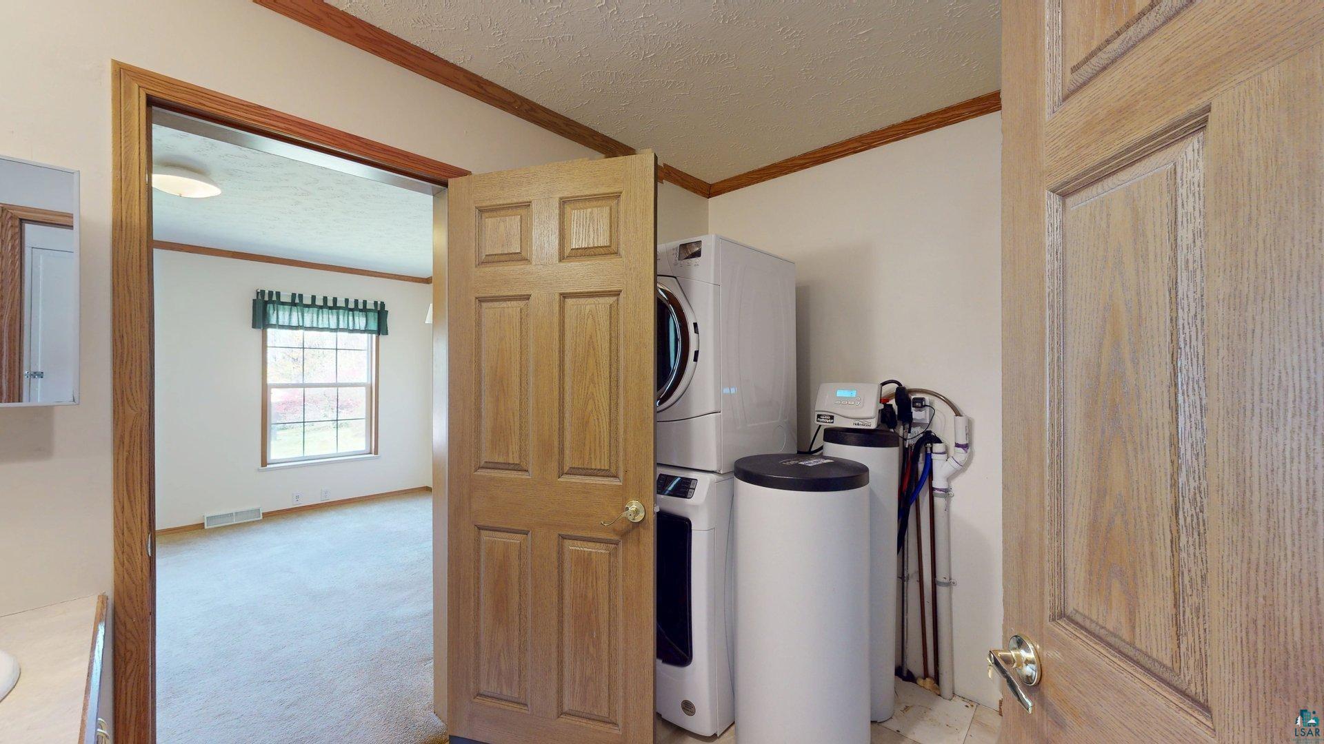 10676 Hillcrest Dr, Orr, MN 55771 Listing Photo  22