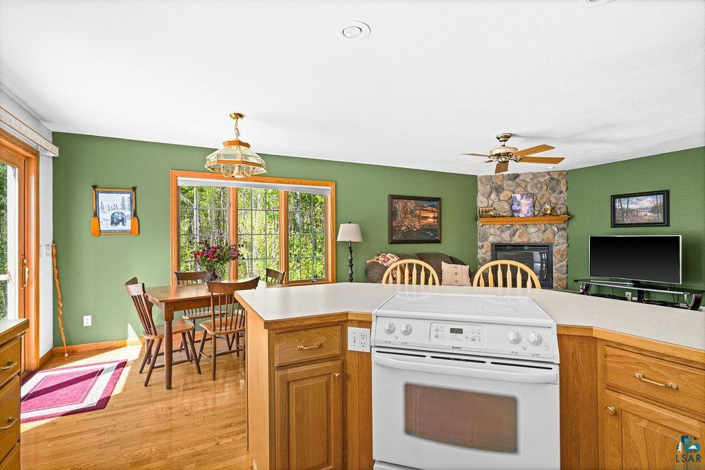 5345 Roosevelt Dr, Hermantown, MN 55811 Listing Photo  5