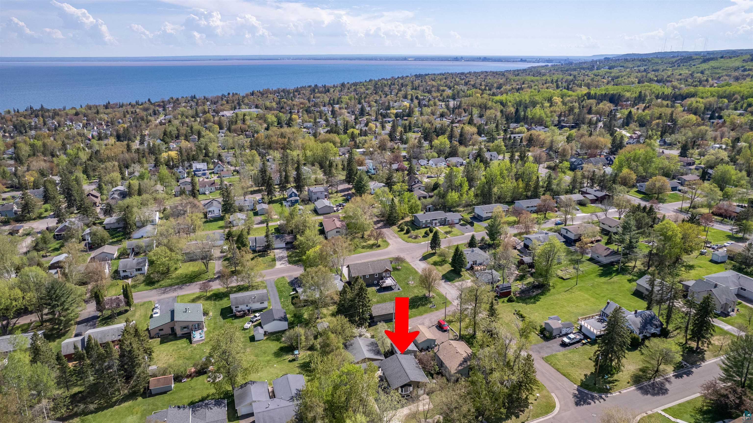 5306 Ivanhoe St, Duluth, MN 55804 Listing Photo  32