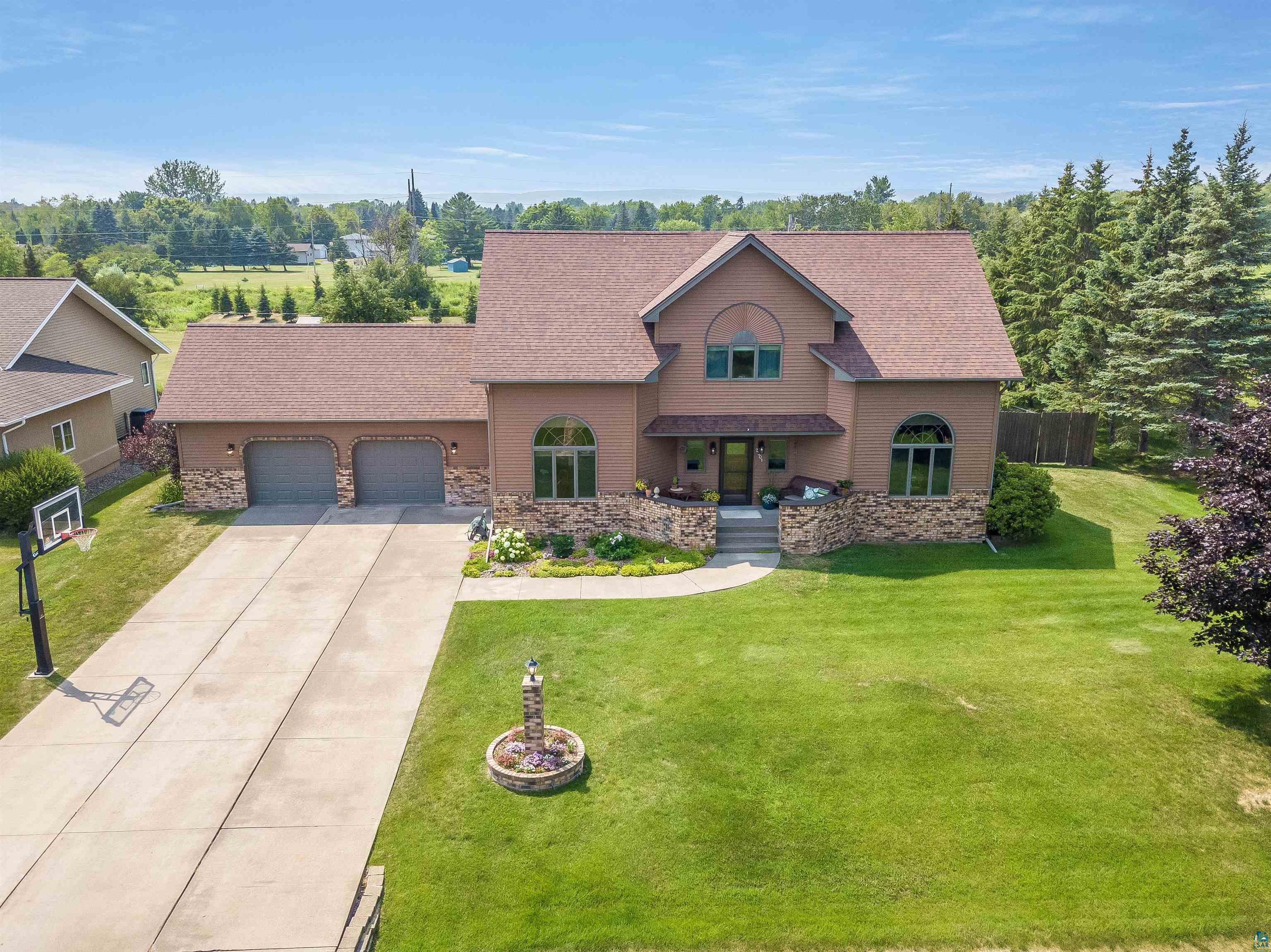 2301 Ohio Ave, Superior, WI 54880 Listing Photo  1
