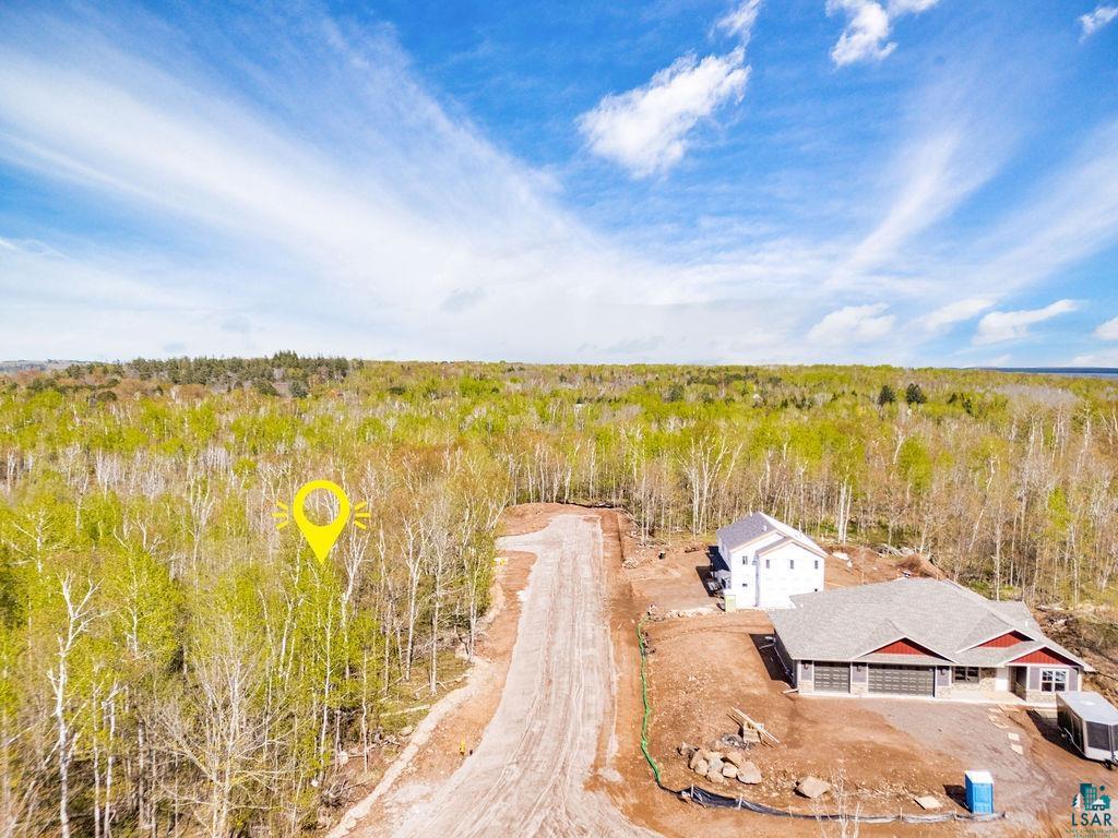 xxx Katherine Ln, Duluth, MN 55803 Listing Photo  3