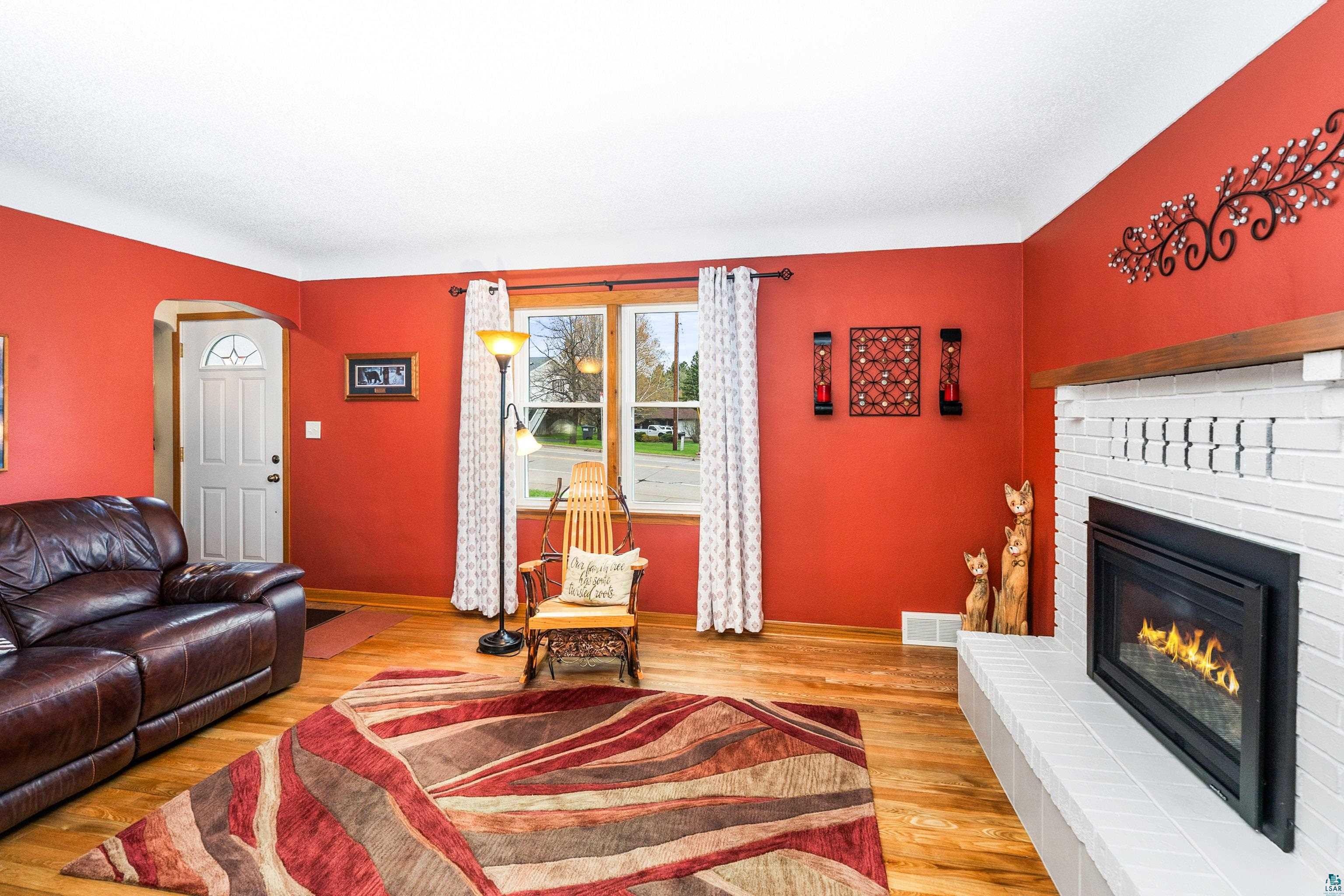 1815 Piedmont Ave, Duluth, MN 55811 Listing Photo  14