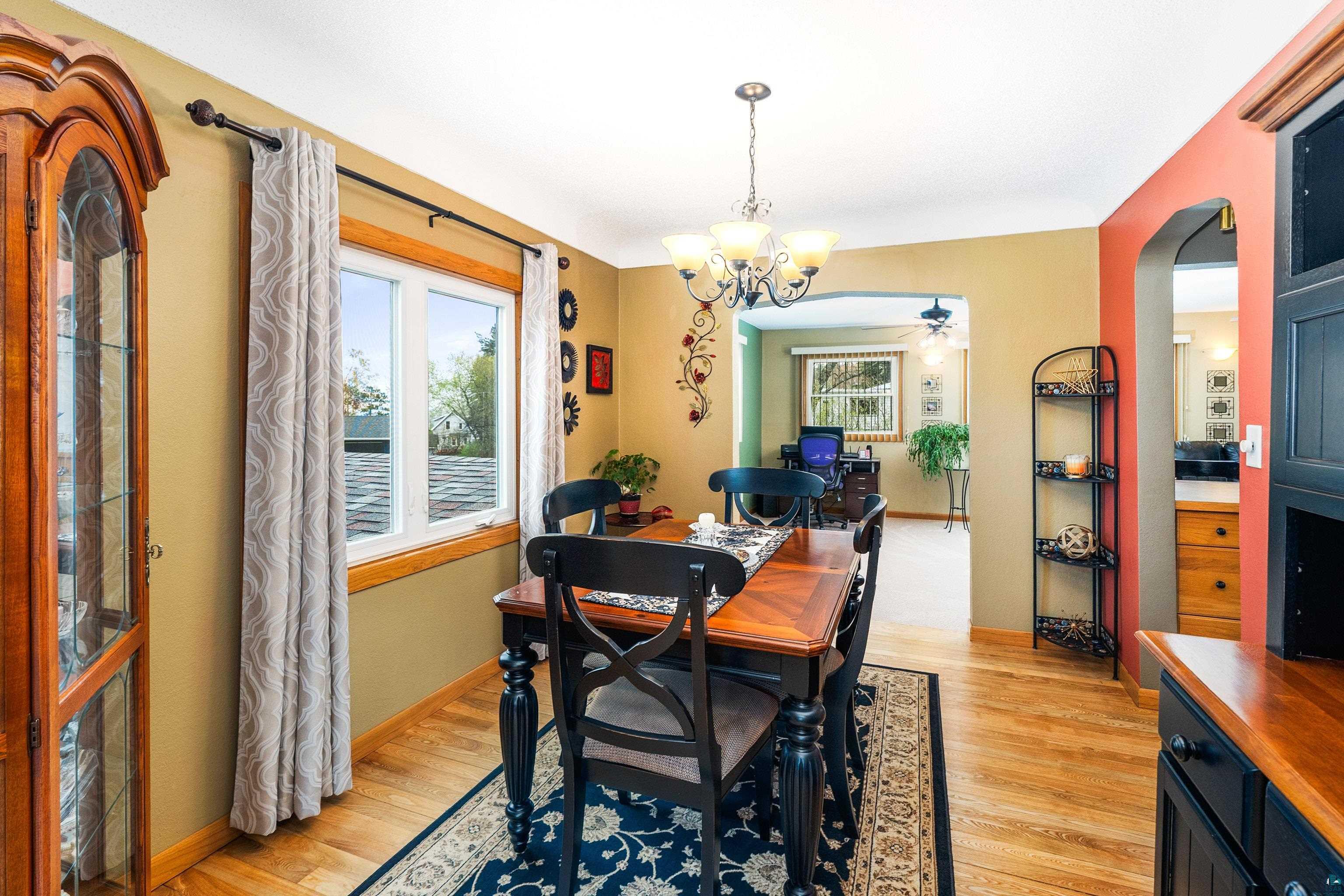1815 Piedmont Ave, Duluth, MN 55811 Listing Photo  19