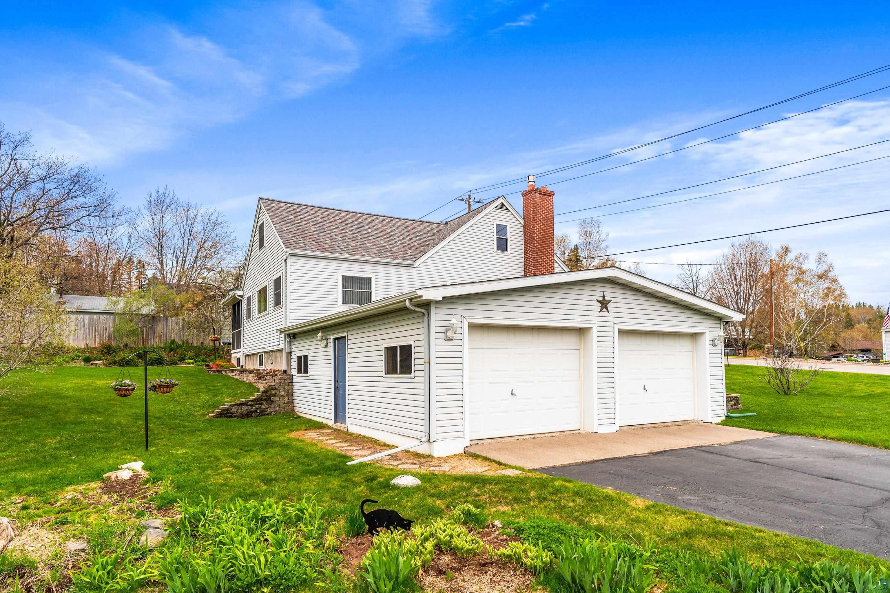 1815 Piedmont Ave, Duluth, MN 55811 Listing Photo  8