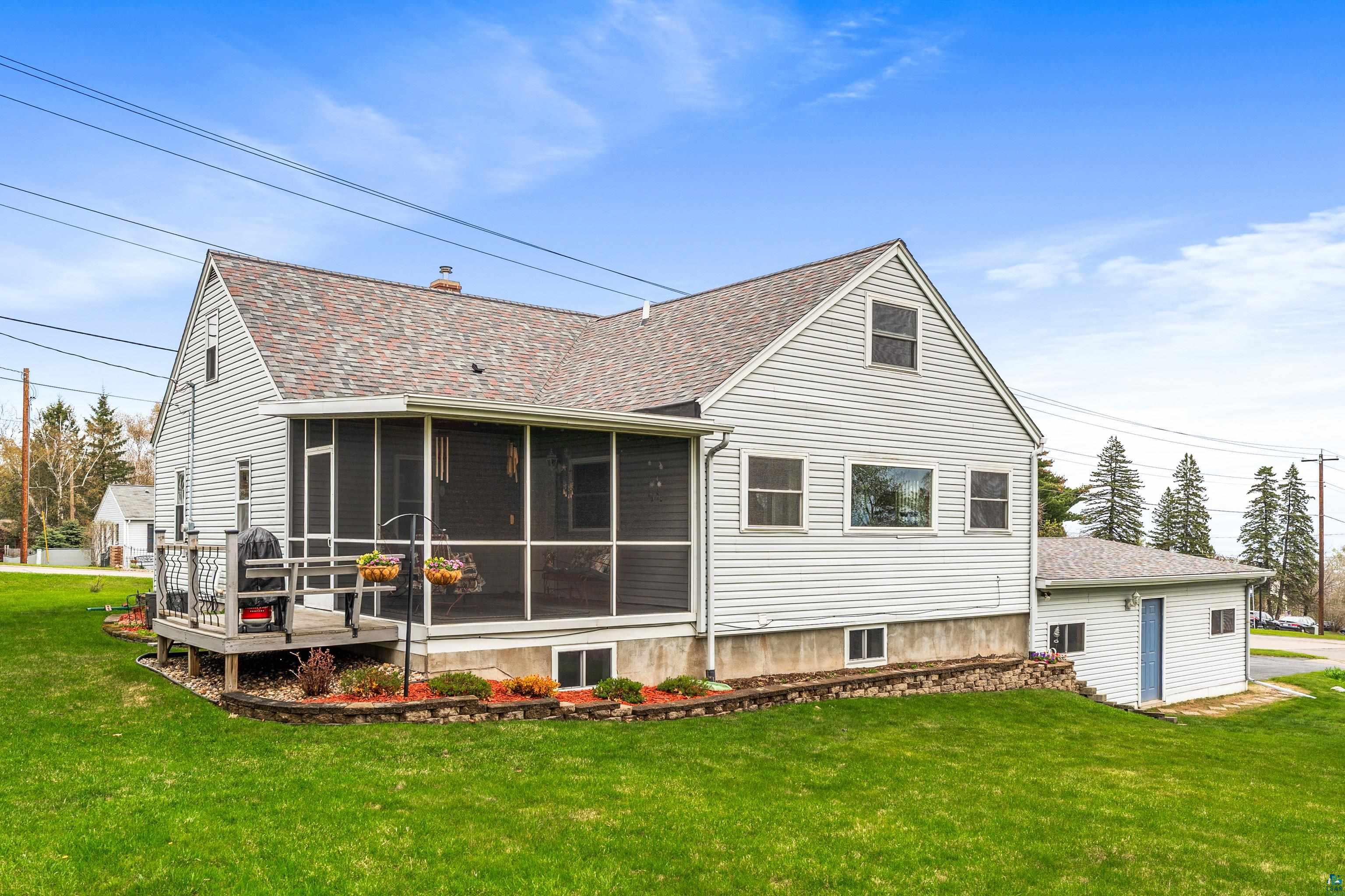 1815 Piedmont Ave, Duluth, MN 55811 Listing Photo  9