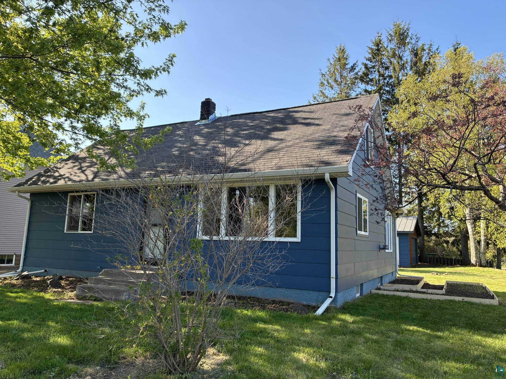 334 W Redwing St, Duluth, MN 55803 Listing Photo  1