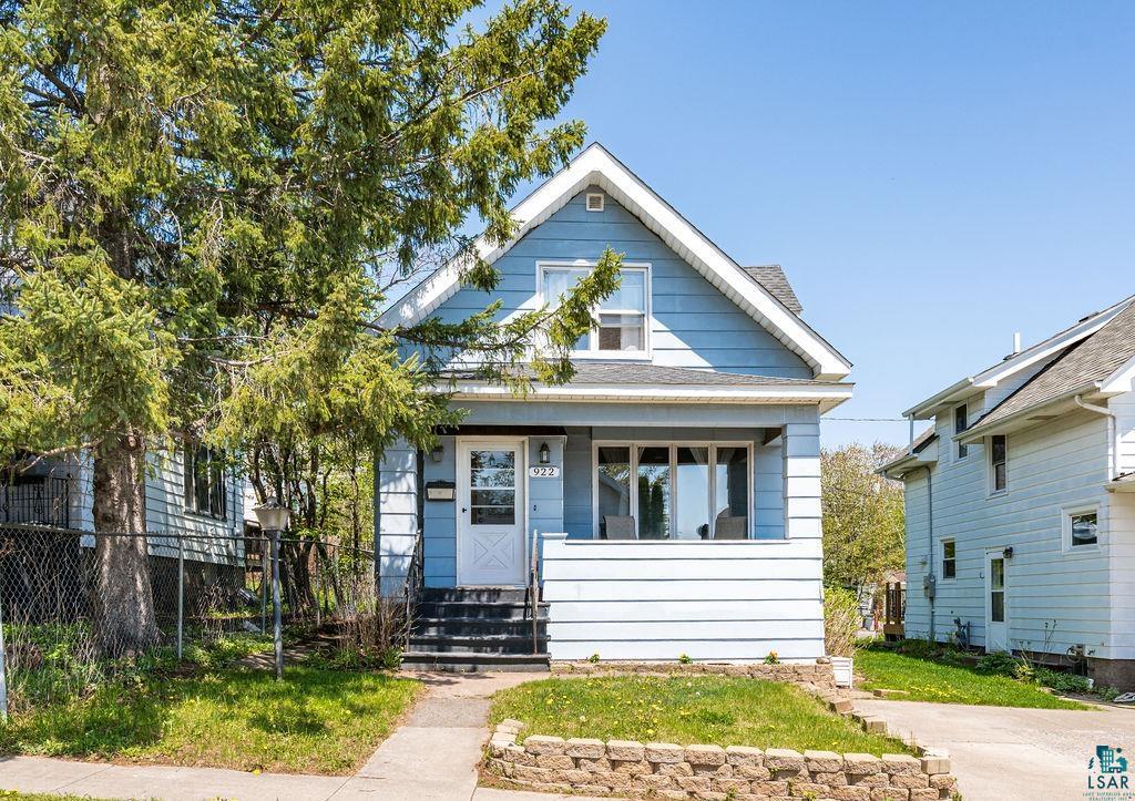 922 N 12th Ave E, Duluth, MN 55805 Listing Photo  1