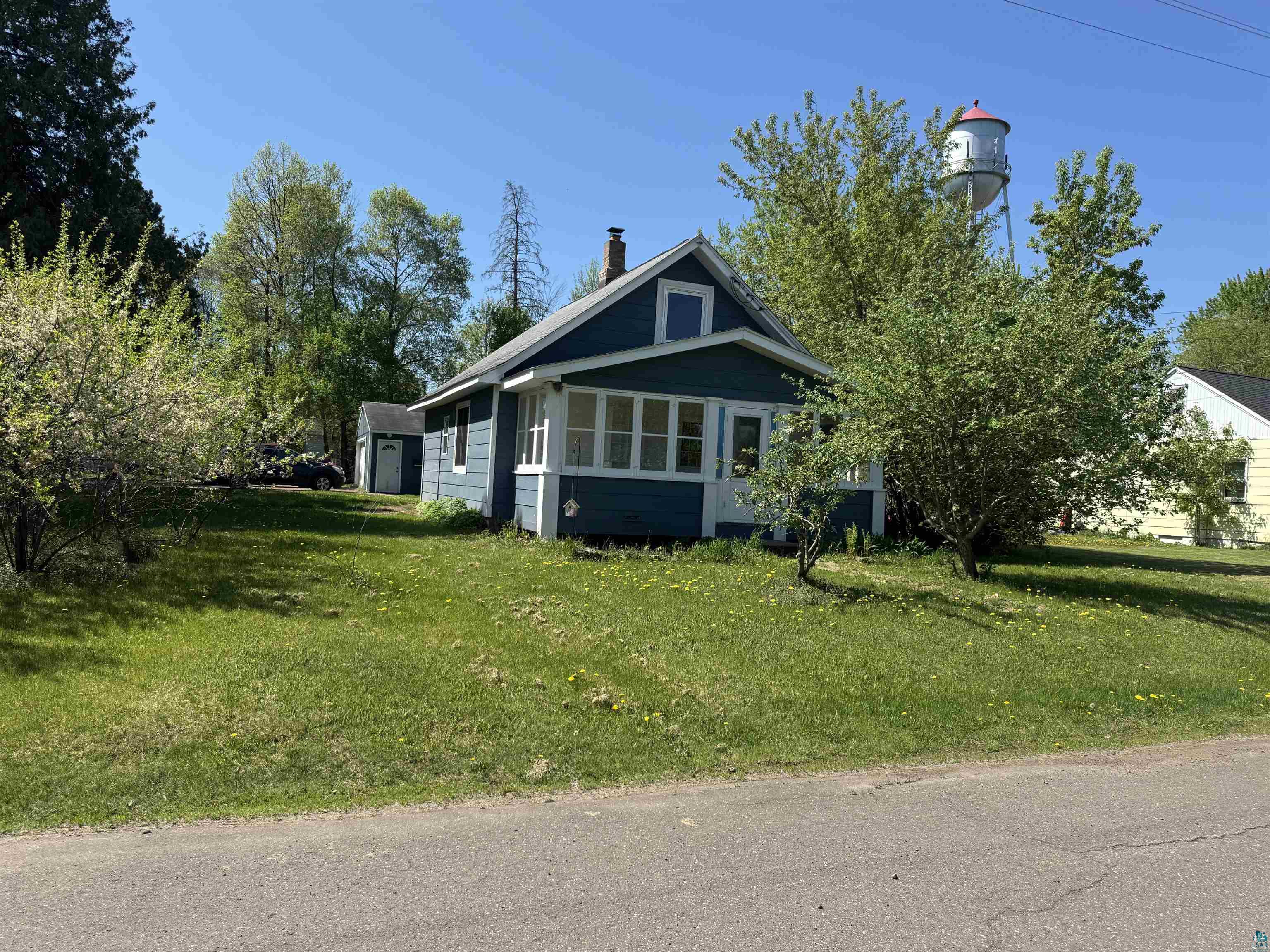 3939 Maple St, Kettle River, MN 55757 Listing Photo  2